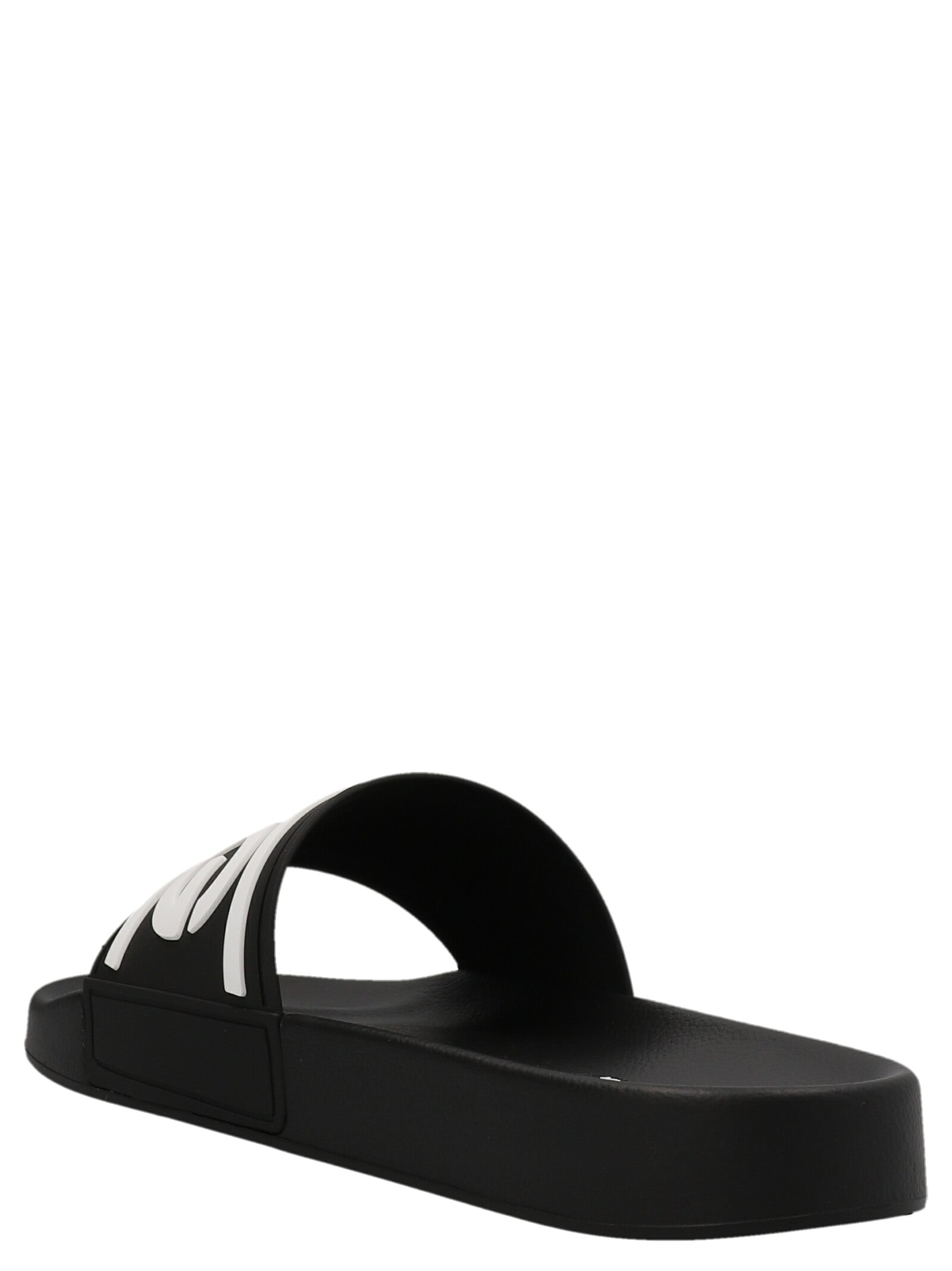 Dolce & Gabbana Logo Slides