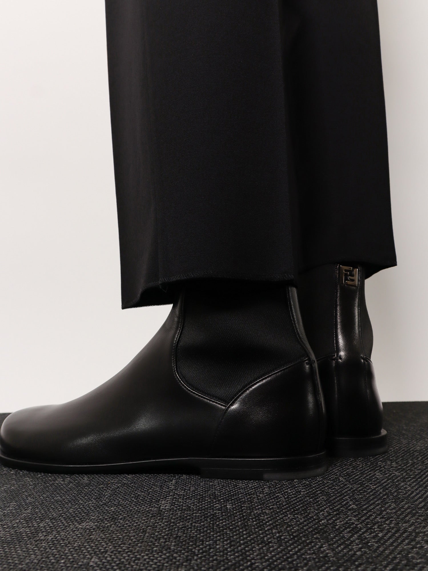 Fendi Chelsea Squared Ff Leather Boots