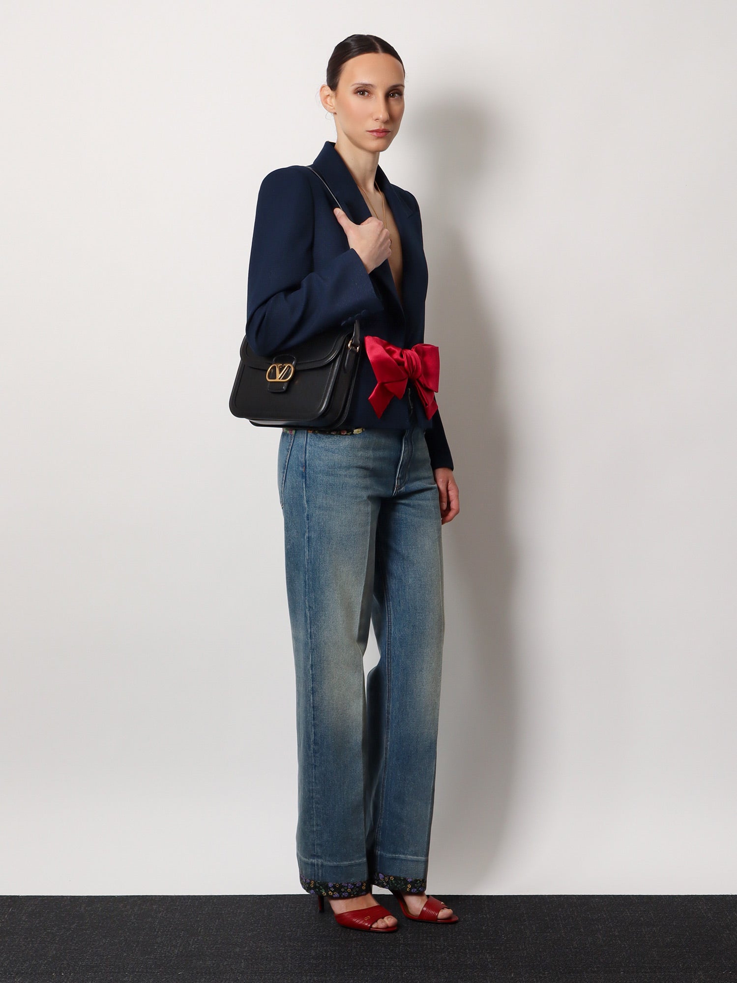 Valentino Valentino Garavani 9to5 Leather Shoulder Bag