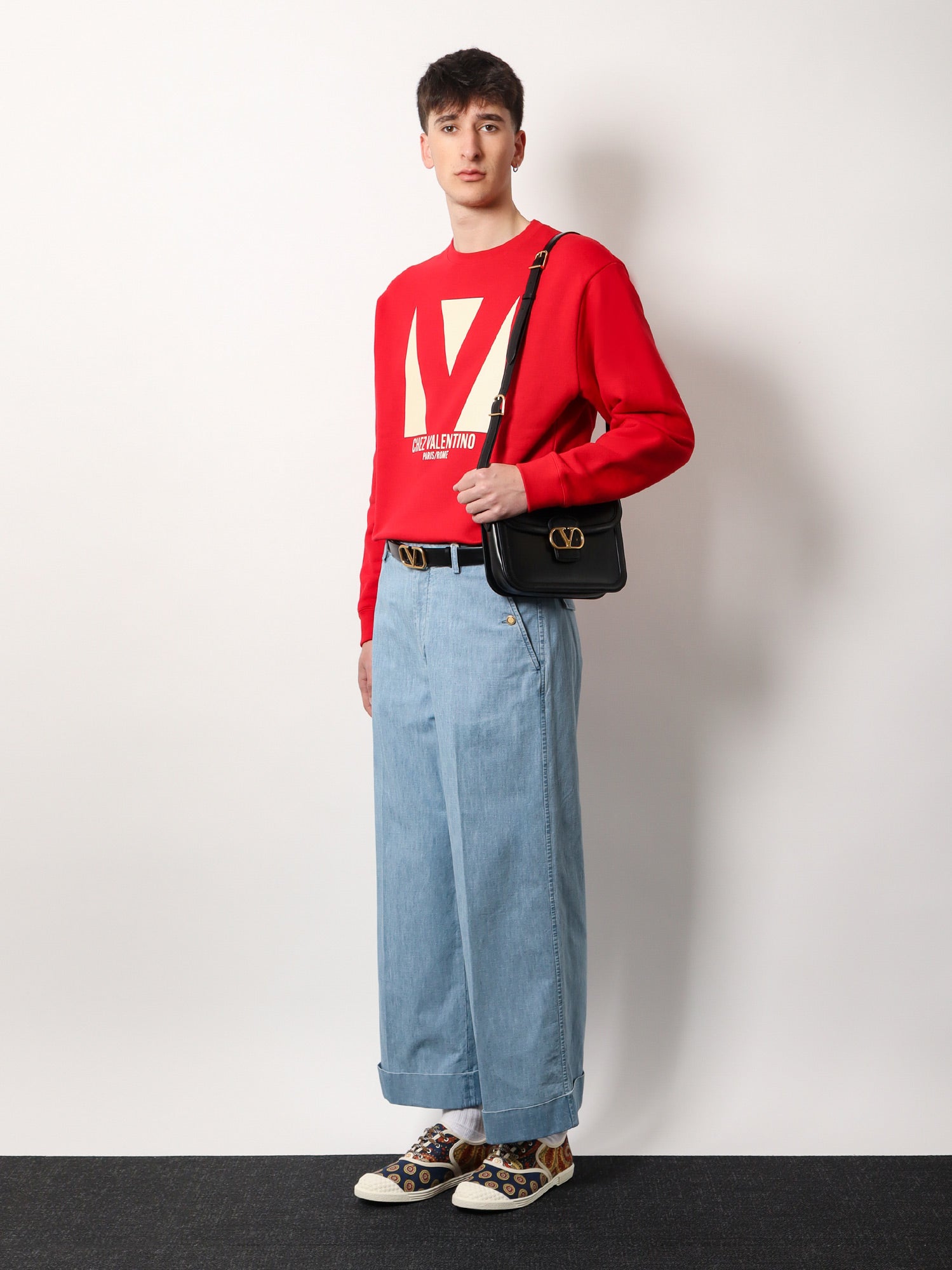 Valentino Valentino Garavani 9to5 Leather Shoulder Bag With Vlogo Signature Closure