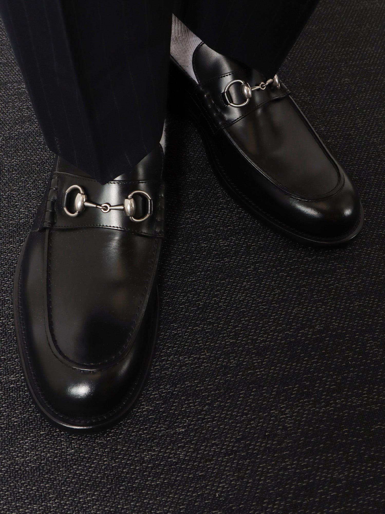 Gucci Leather Loafer With Horsebit Detail