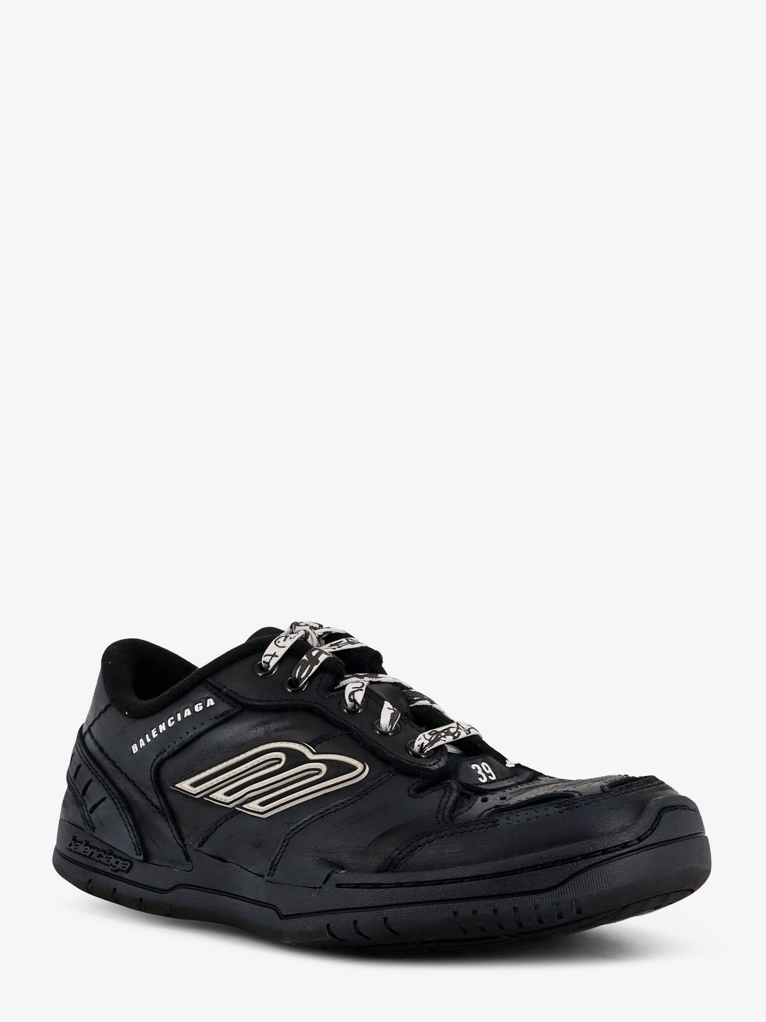 Balenciaga Hamptons Worn-out Low-top Leather Sneakers