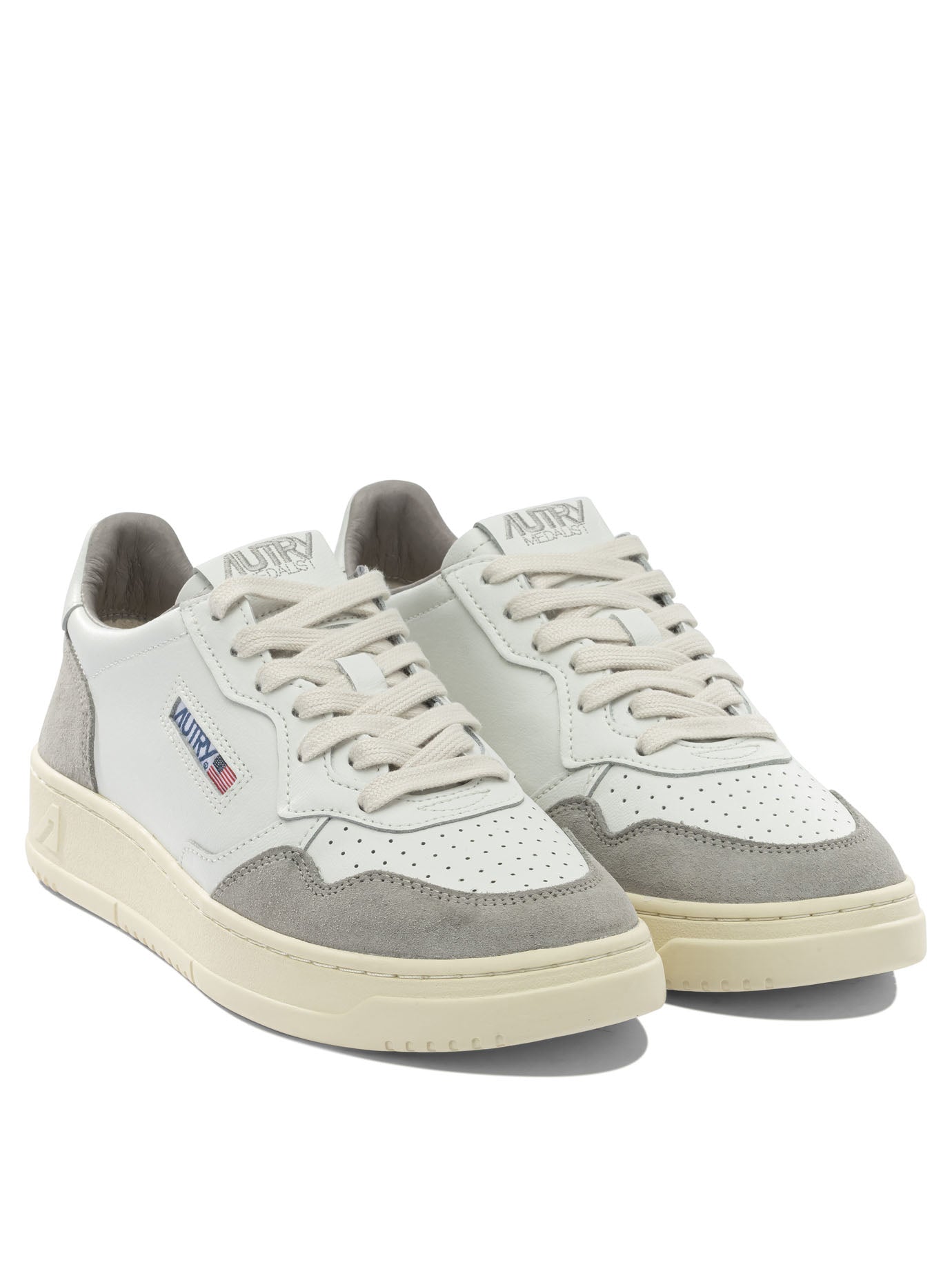 Autry Medalist Low Sneakers