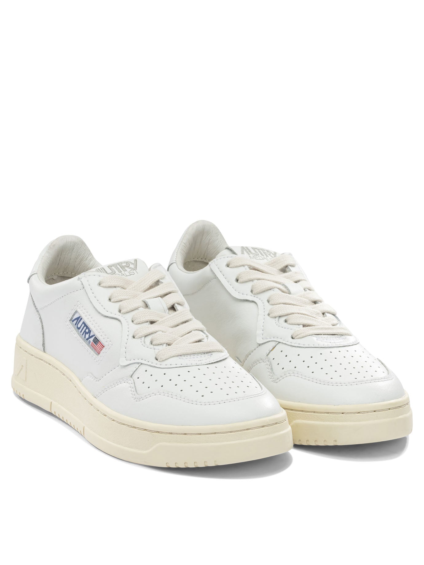 Autry Medalist Low Low Top Sneakers