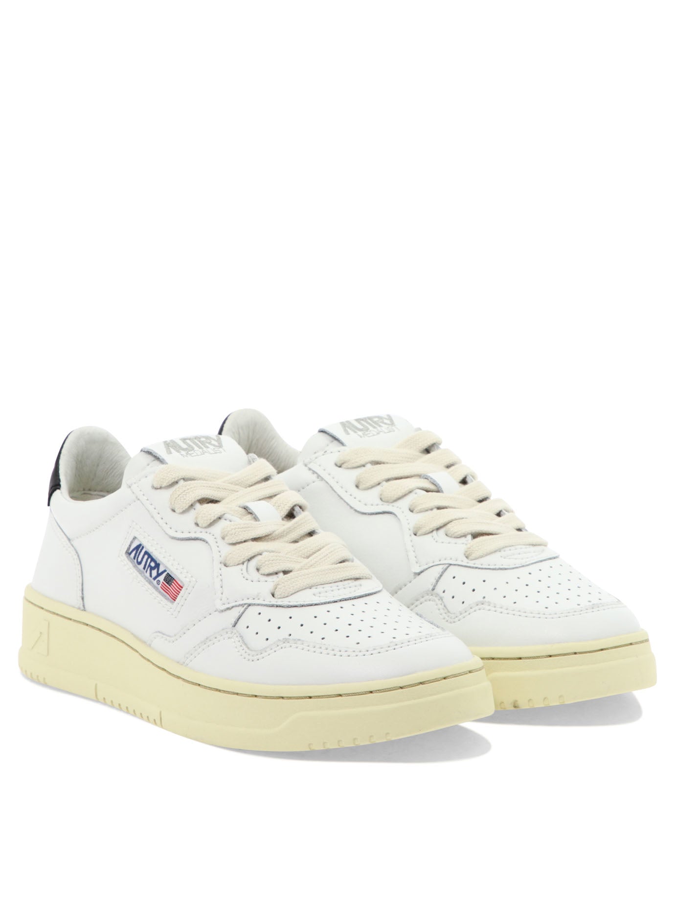 Autry Medalist Low Sneakers