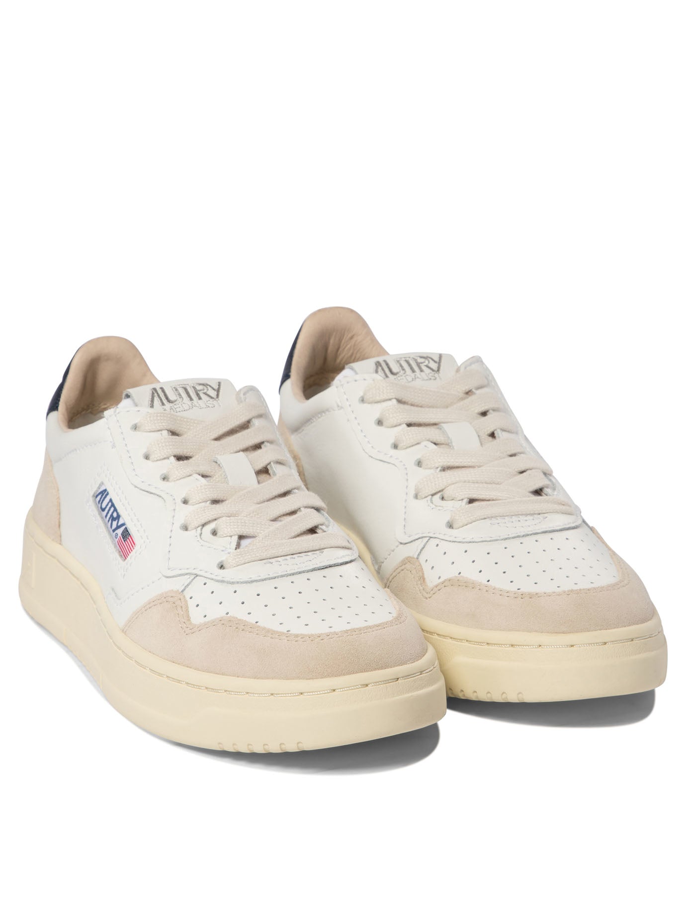 Autry Medalist Low Sneakers