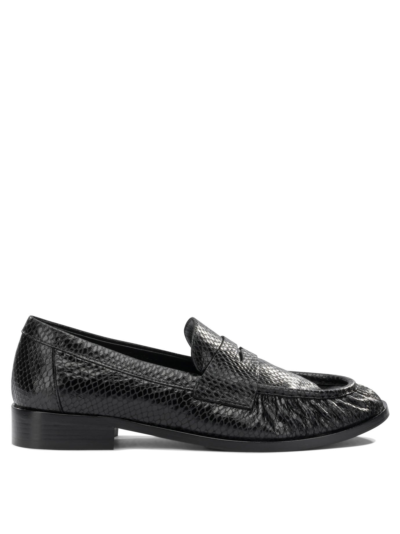 Strategia Loafers & Slippers