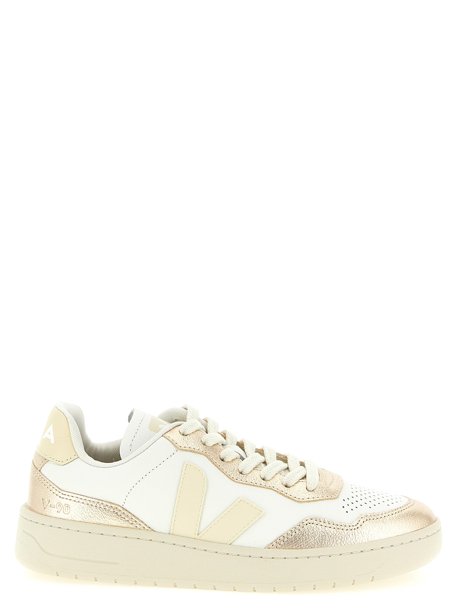 Veja 'V-90' Sneakers