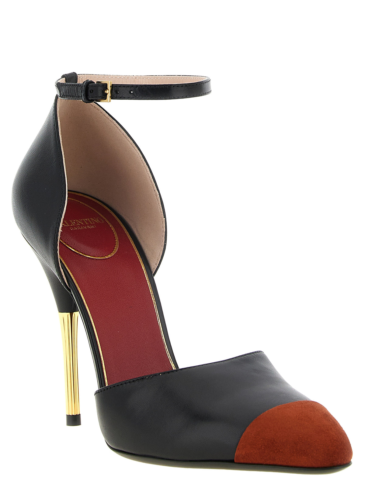 Valentino Garavani Valentino Garavani 'Sinead' Black Pumps