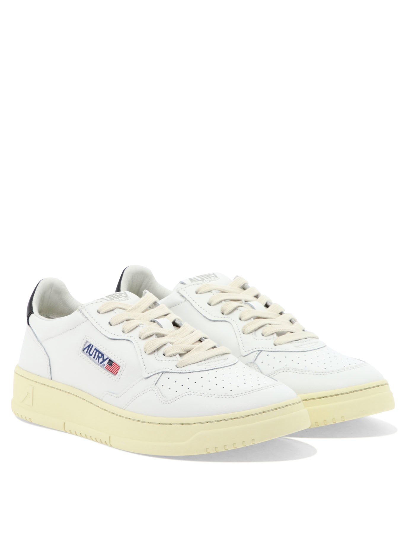 Autry Medalist Low Sneakers