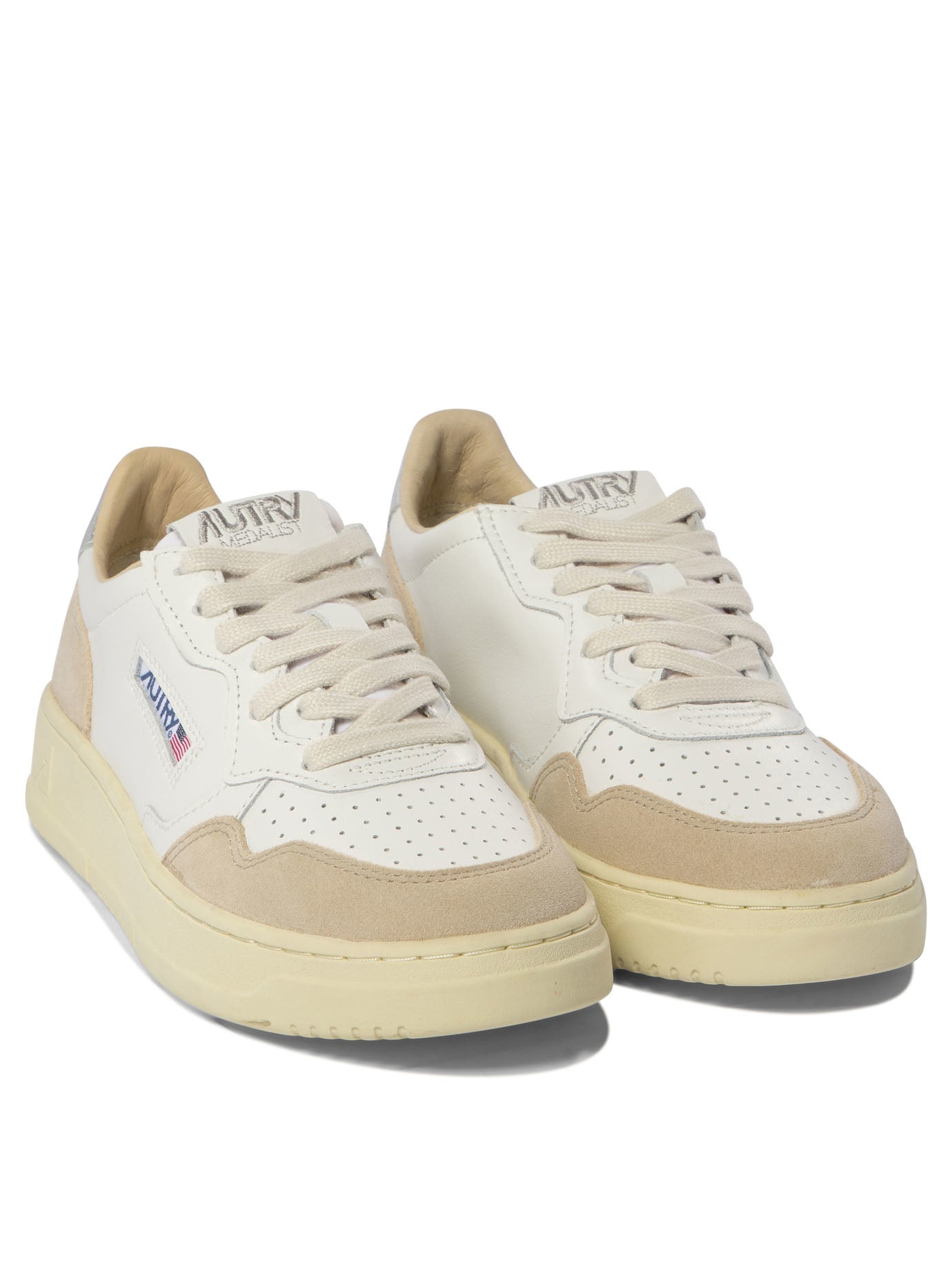 Autry Medalist Low Sneakers
