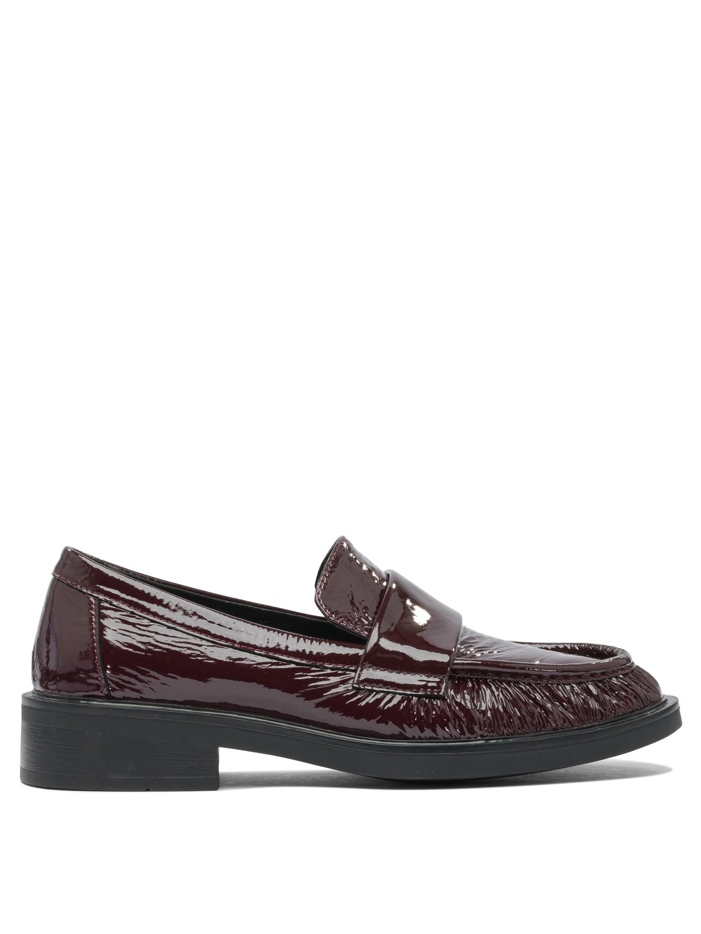 Strategia Loafers & Slippers