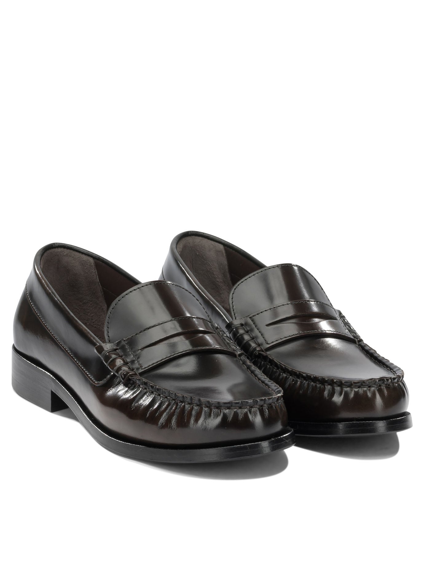 Alohas Rivet Loafers
