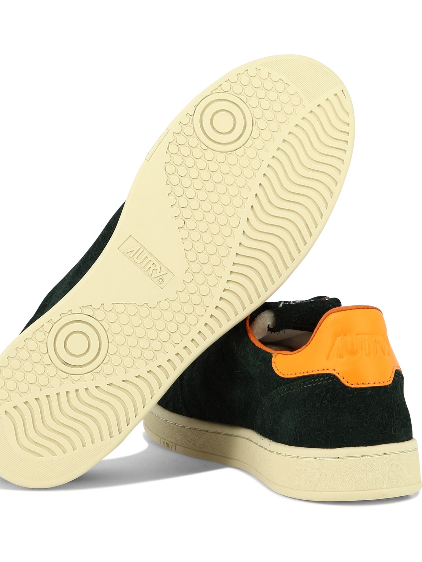 Autry Med Low Sneakers