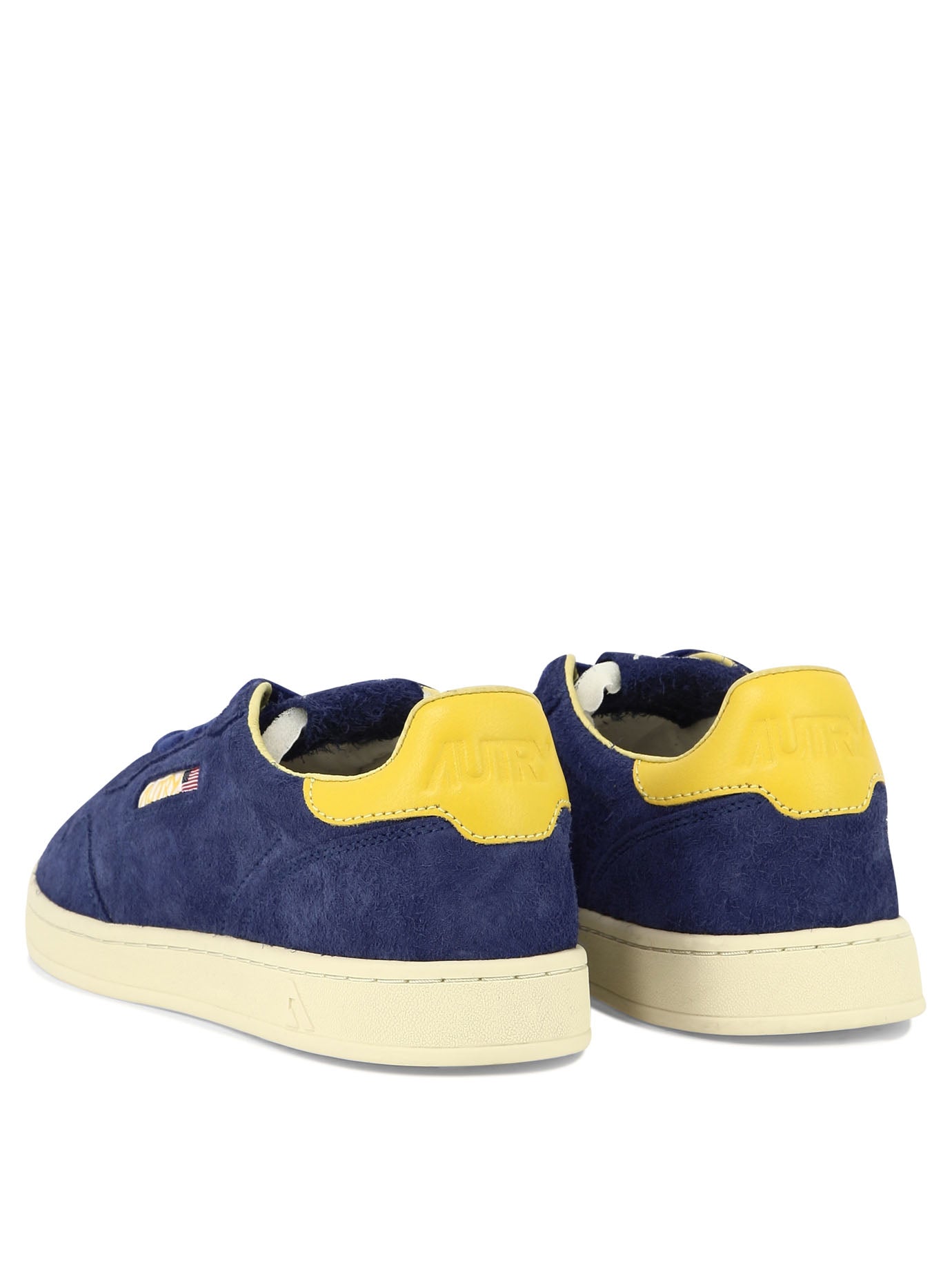 Autry Med Low Sneakers