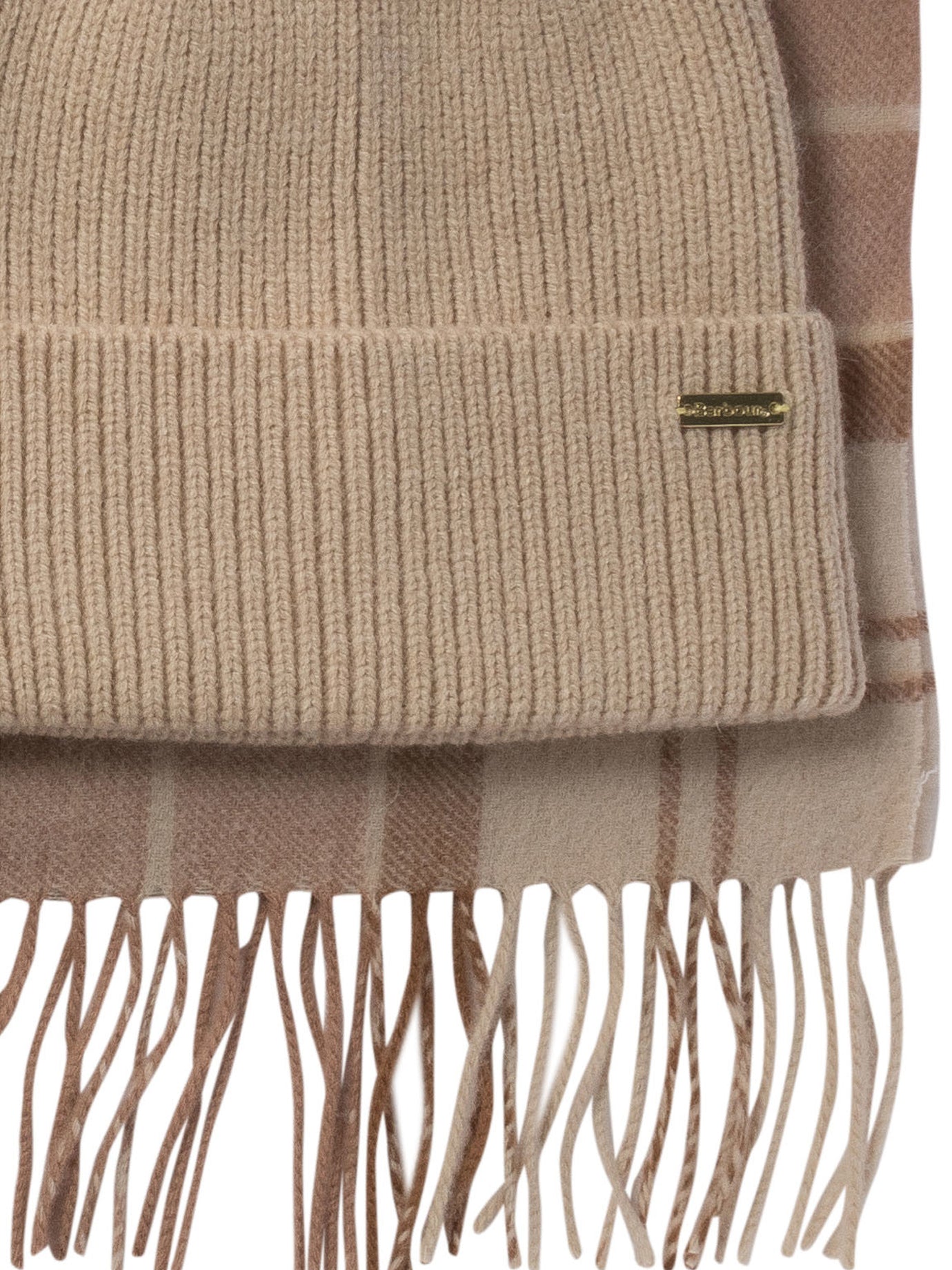 Barbour Aubrey Scarf And Beanie Gift Set