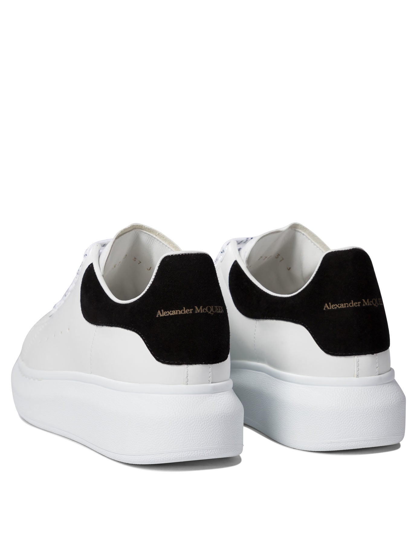 Alexander McQueen Sneakers & Slip-On