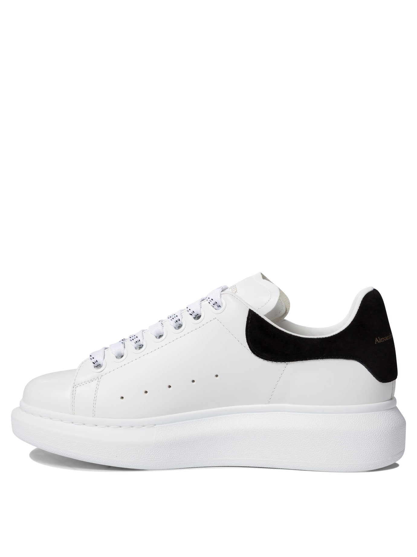 Alexander McQueen Sneakers & Slip-On