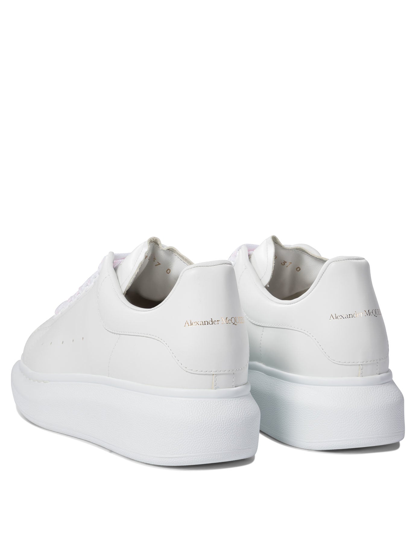 Alexander McQueen Sneakers & Slip-On