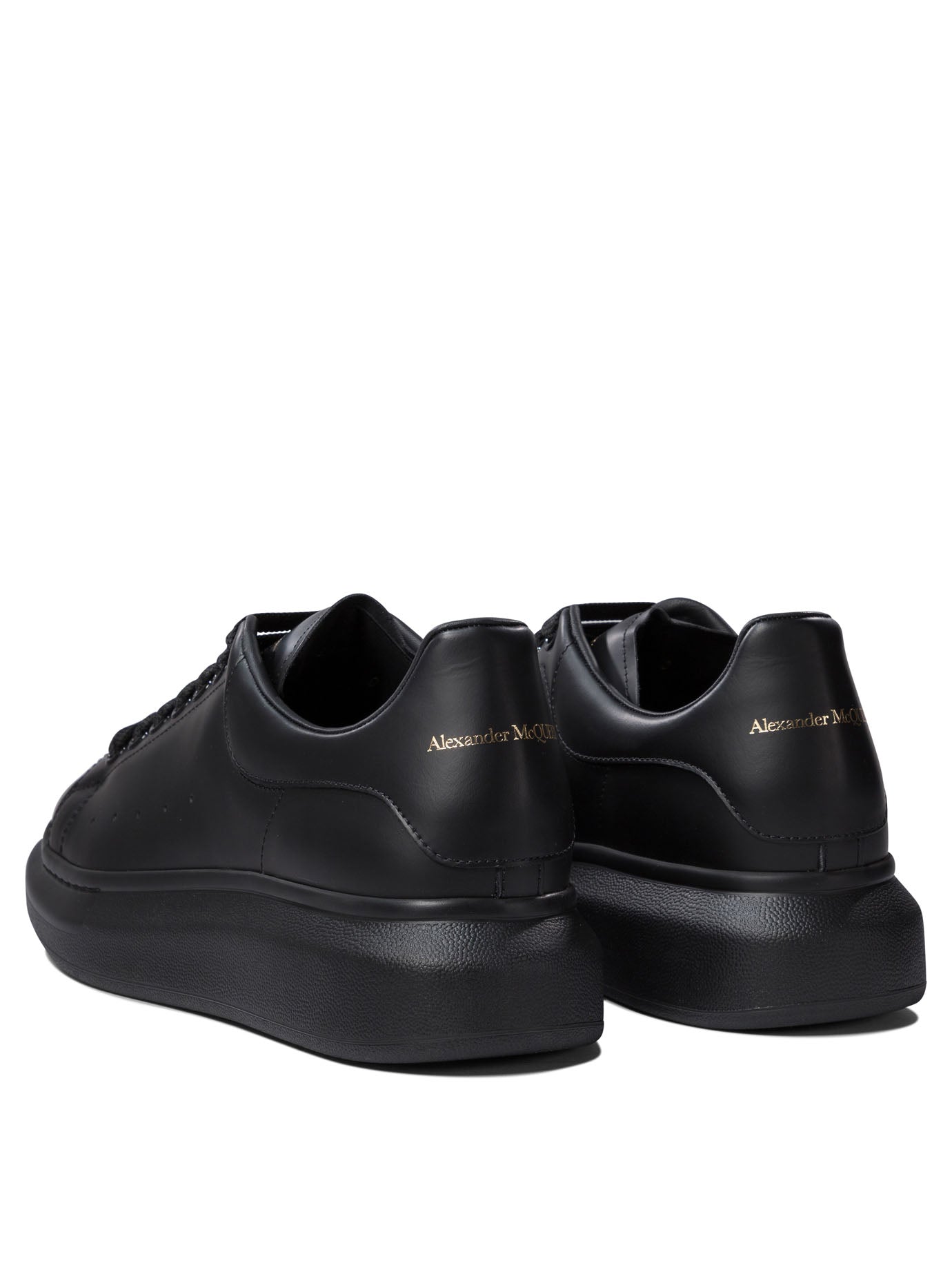 Alexander McQueen Sneakers & Slip-On