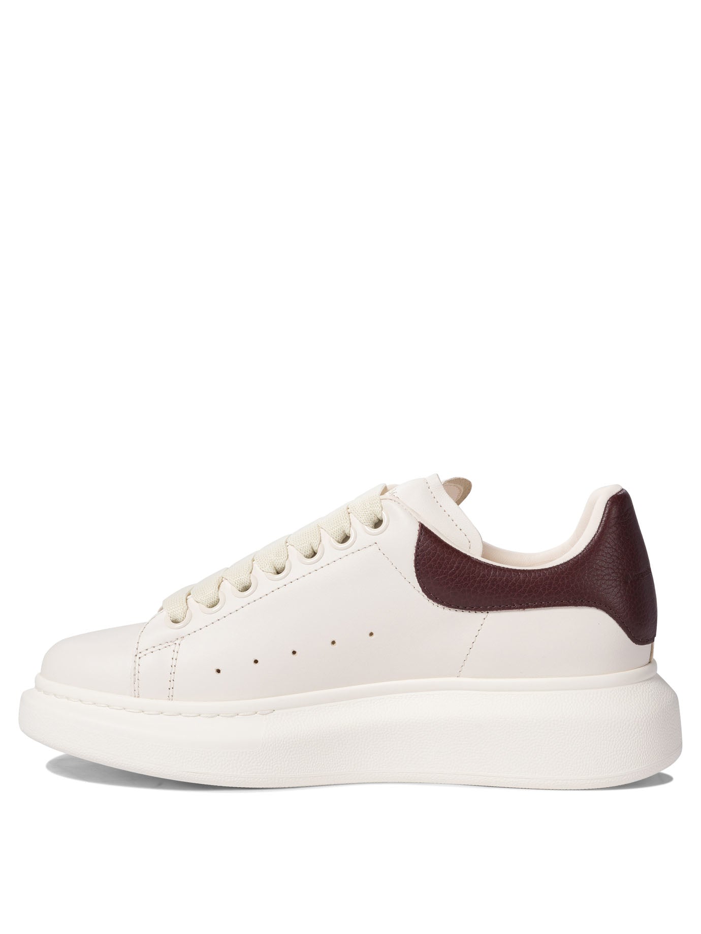 Alexander McQueen Sneakers & Slip-On