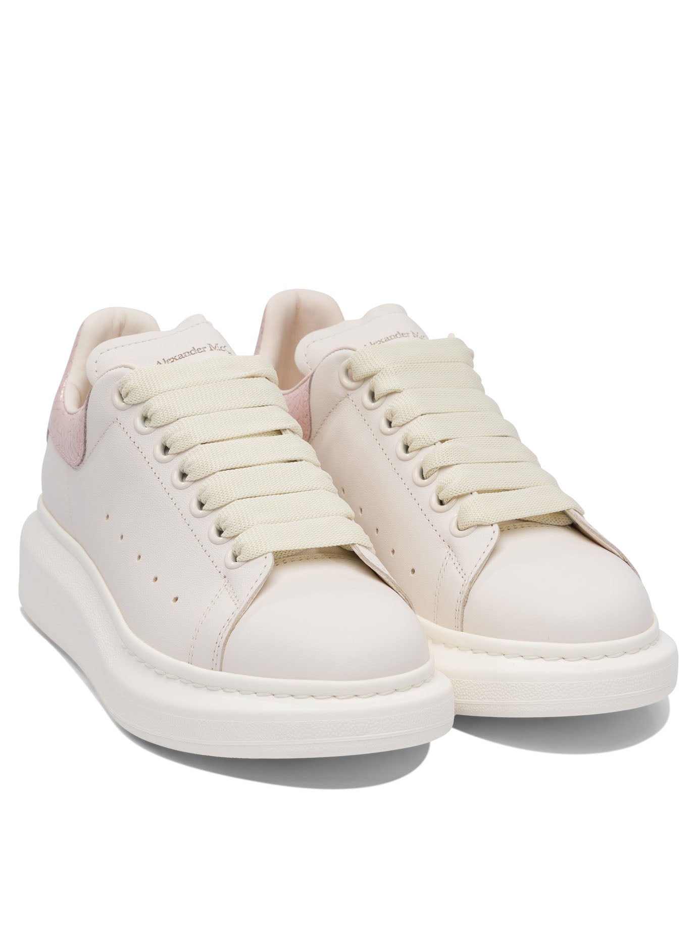 Alexander McQueen Sneakers & Slip-On