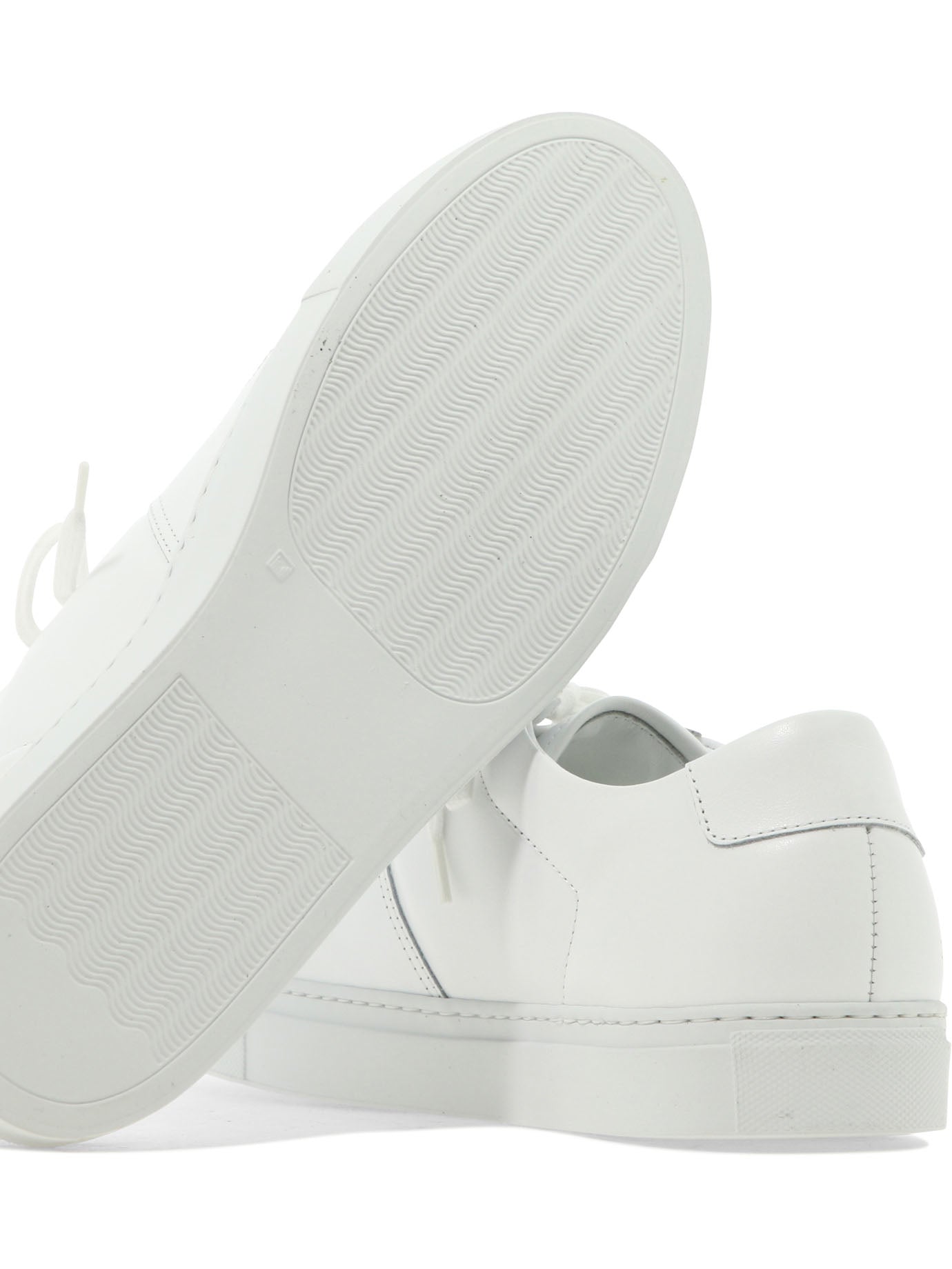 Common Projects Sneakers & Slip-On