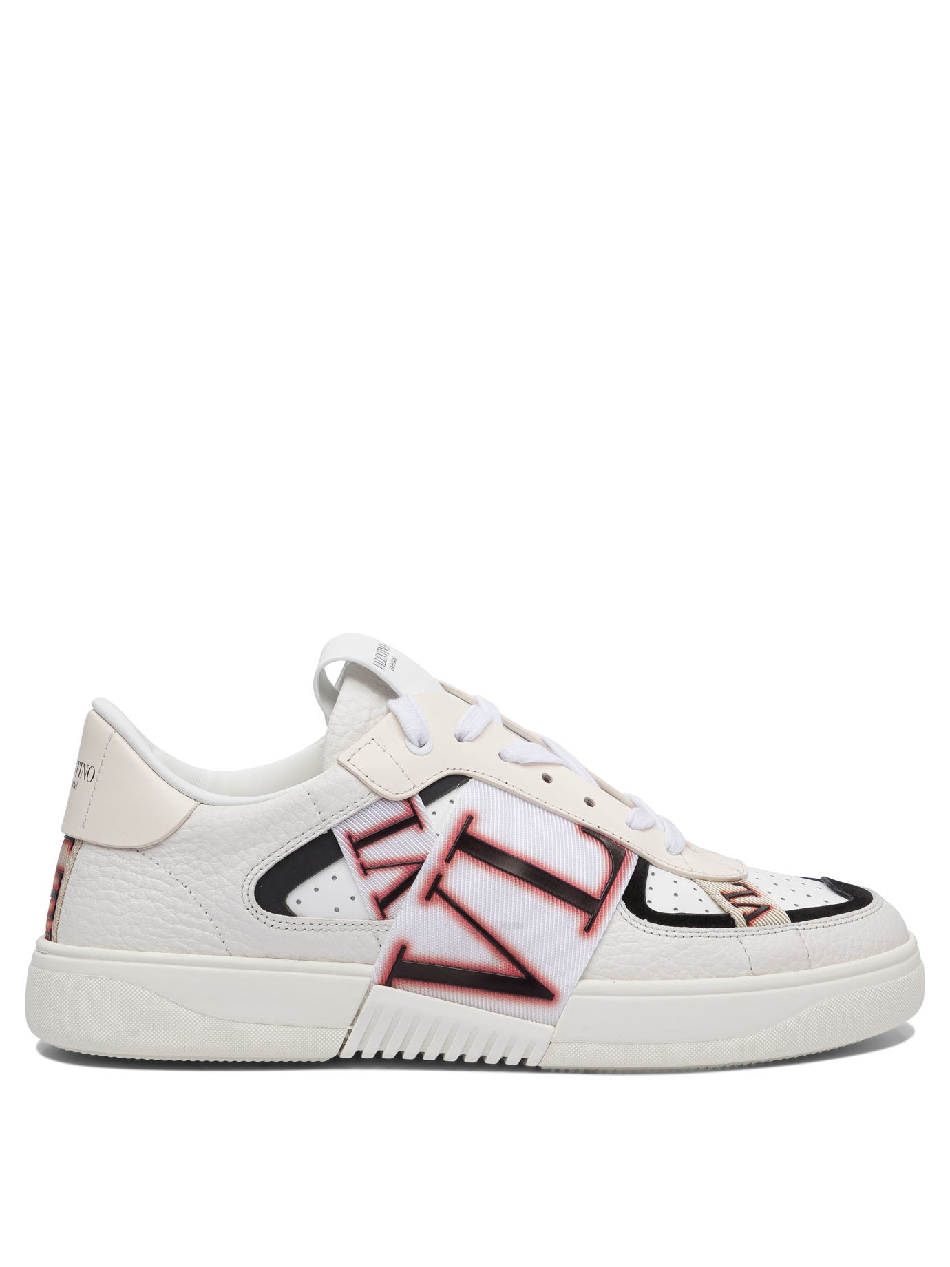 Valentino Garavani Sneakers & Slip-On