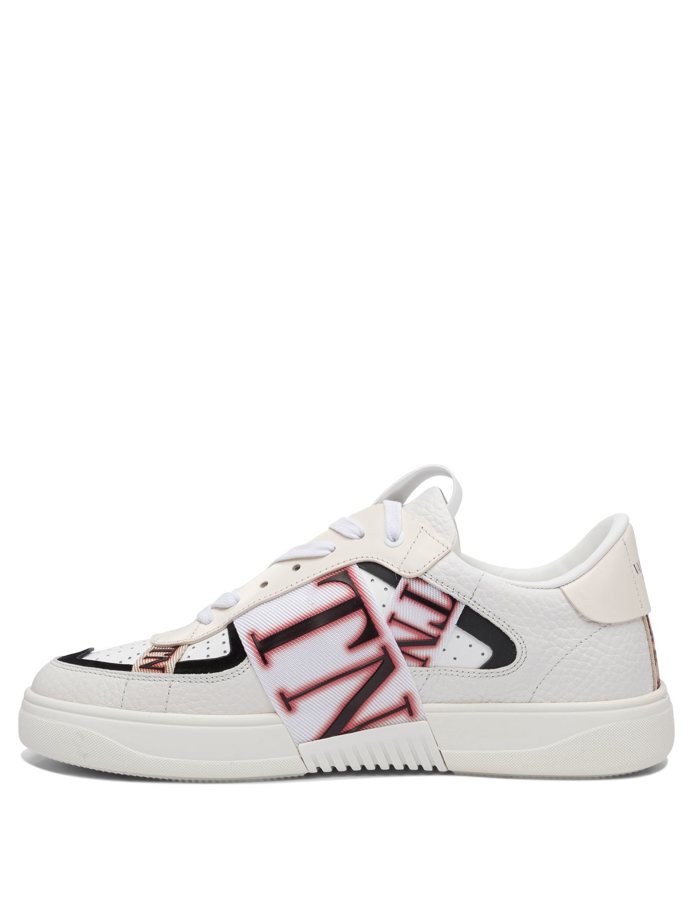 Valentino Garavani Sneakers & Slip-On