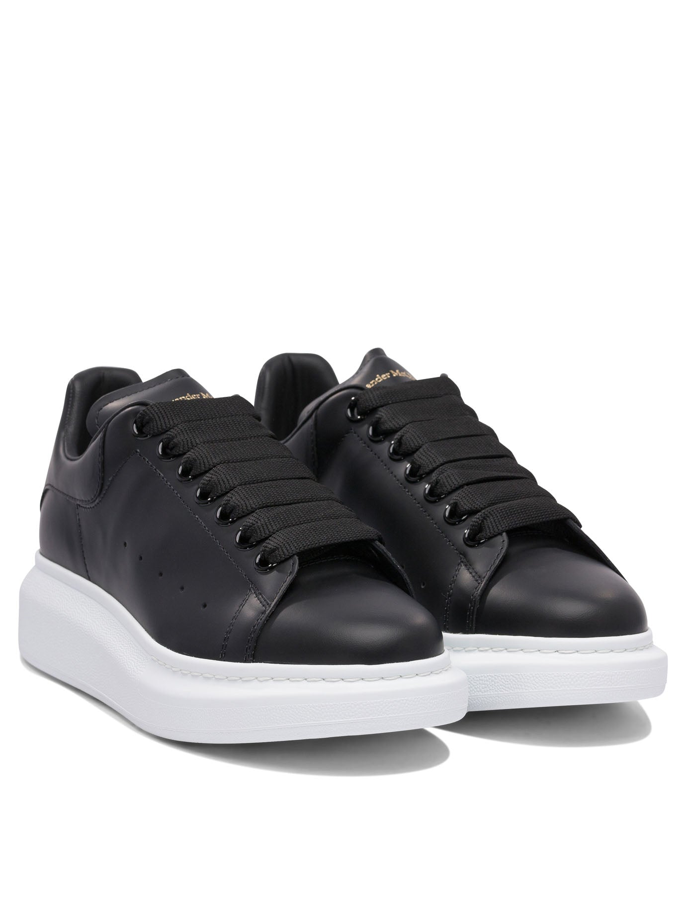 Alexander McQueen Sneakers & Slip-On