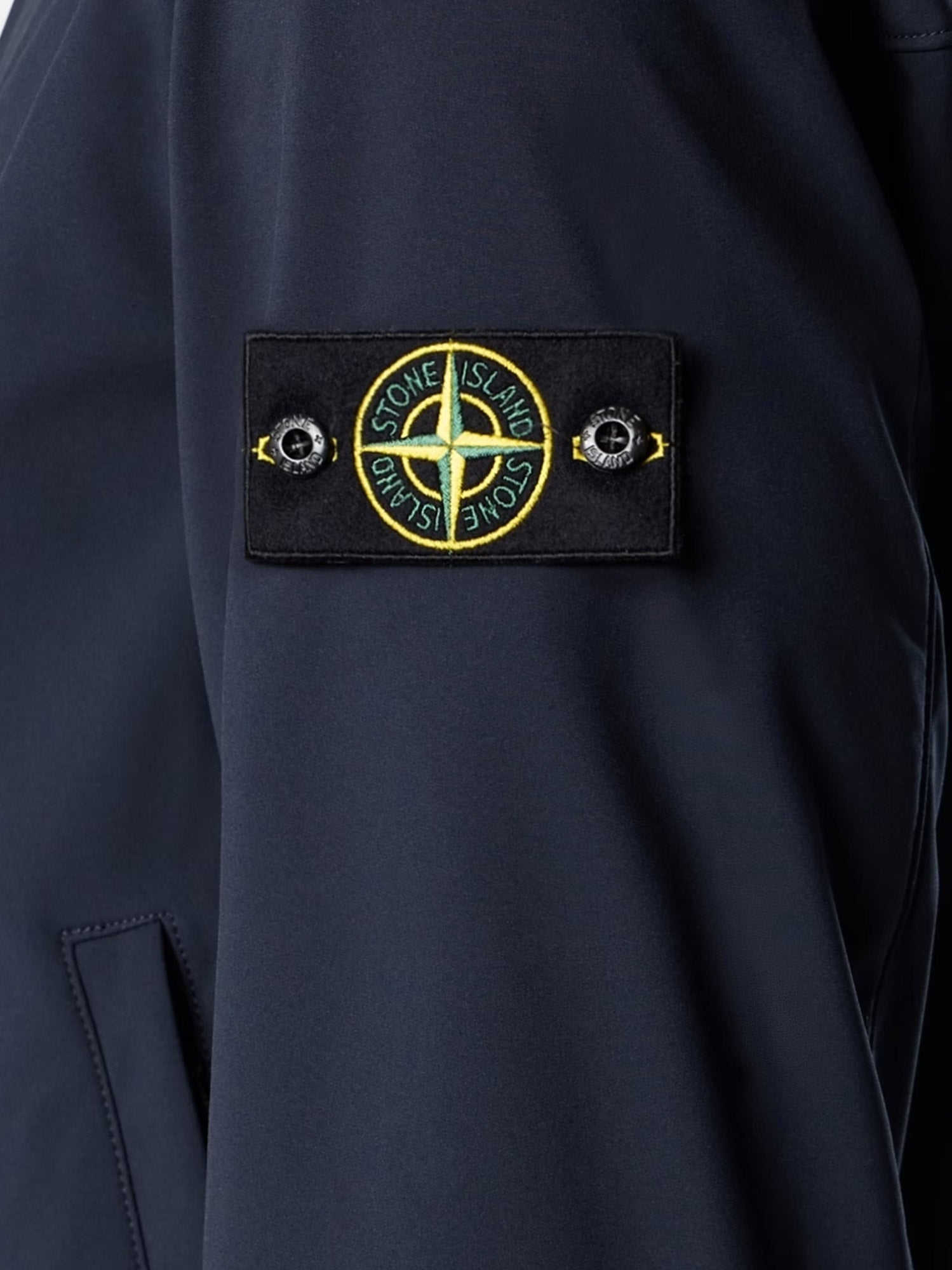 Stone Island Light Soft Shell-r E.dye® Technology Jacket