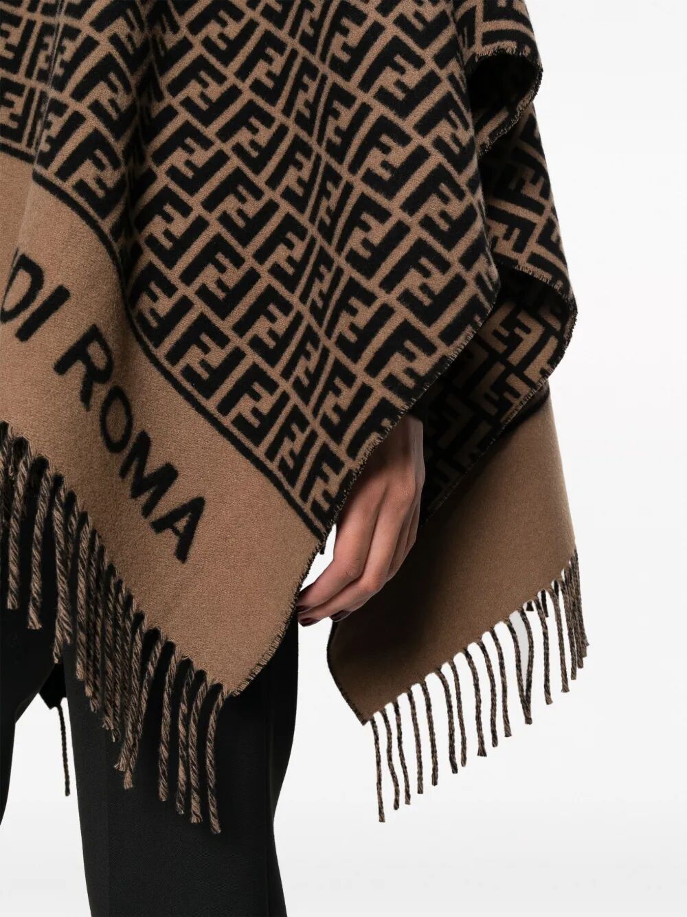 Fendi Wool And Cashmere Jacquard Ff Motif Poncho