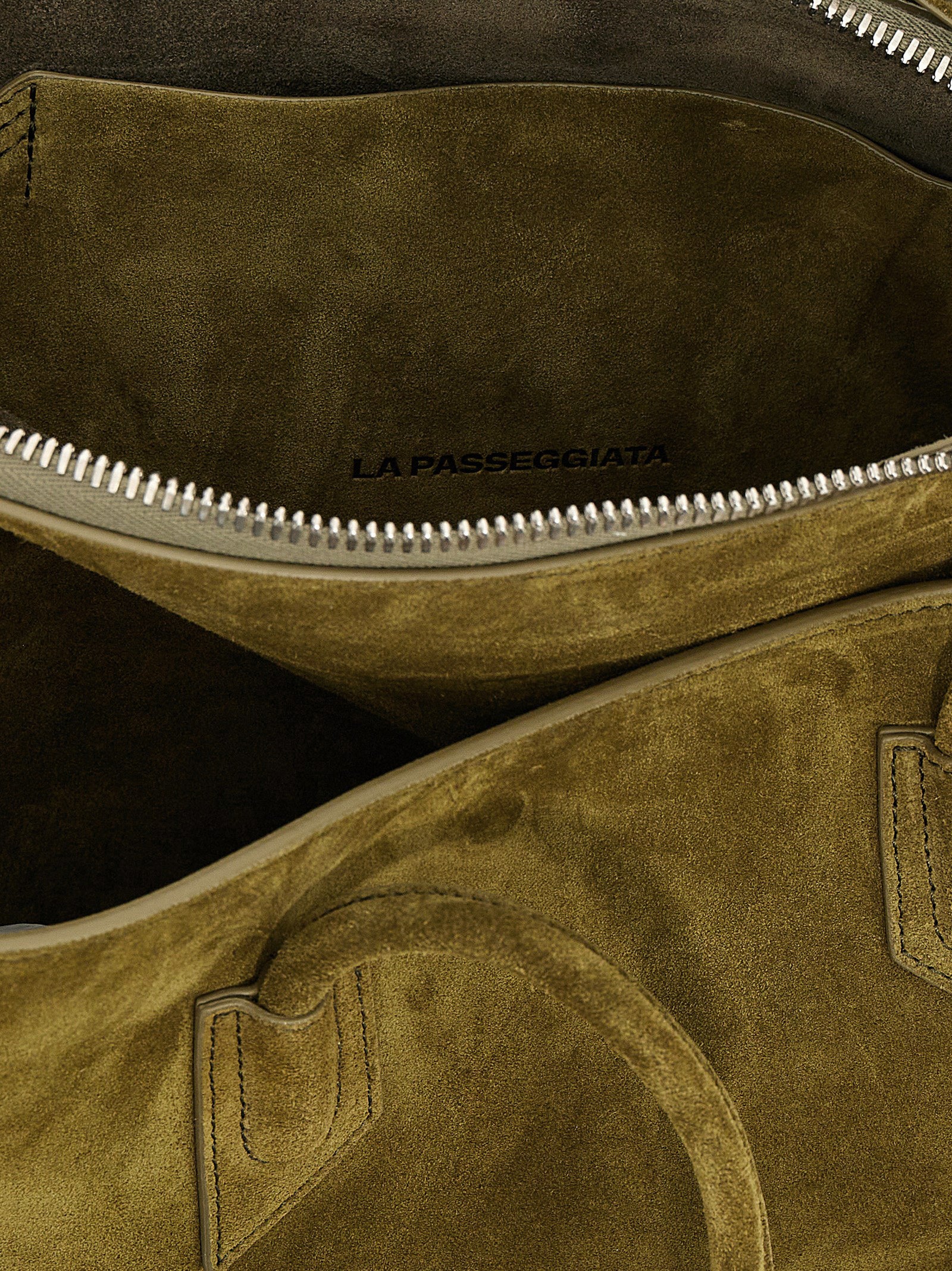 The Attico 'La Passeggiata Medium' Shoulder Bag