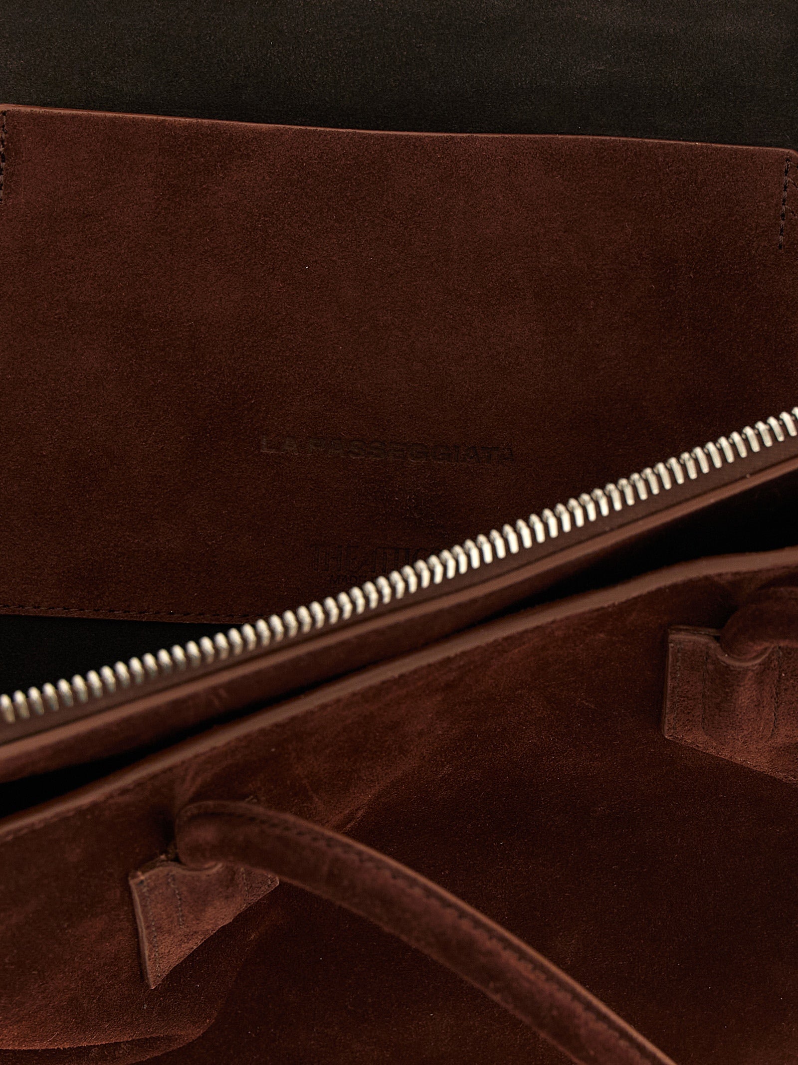 The Attico 'La Passeggiata Medium' Shoulder Bag