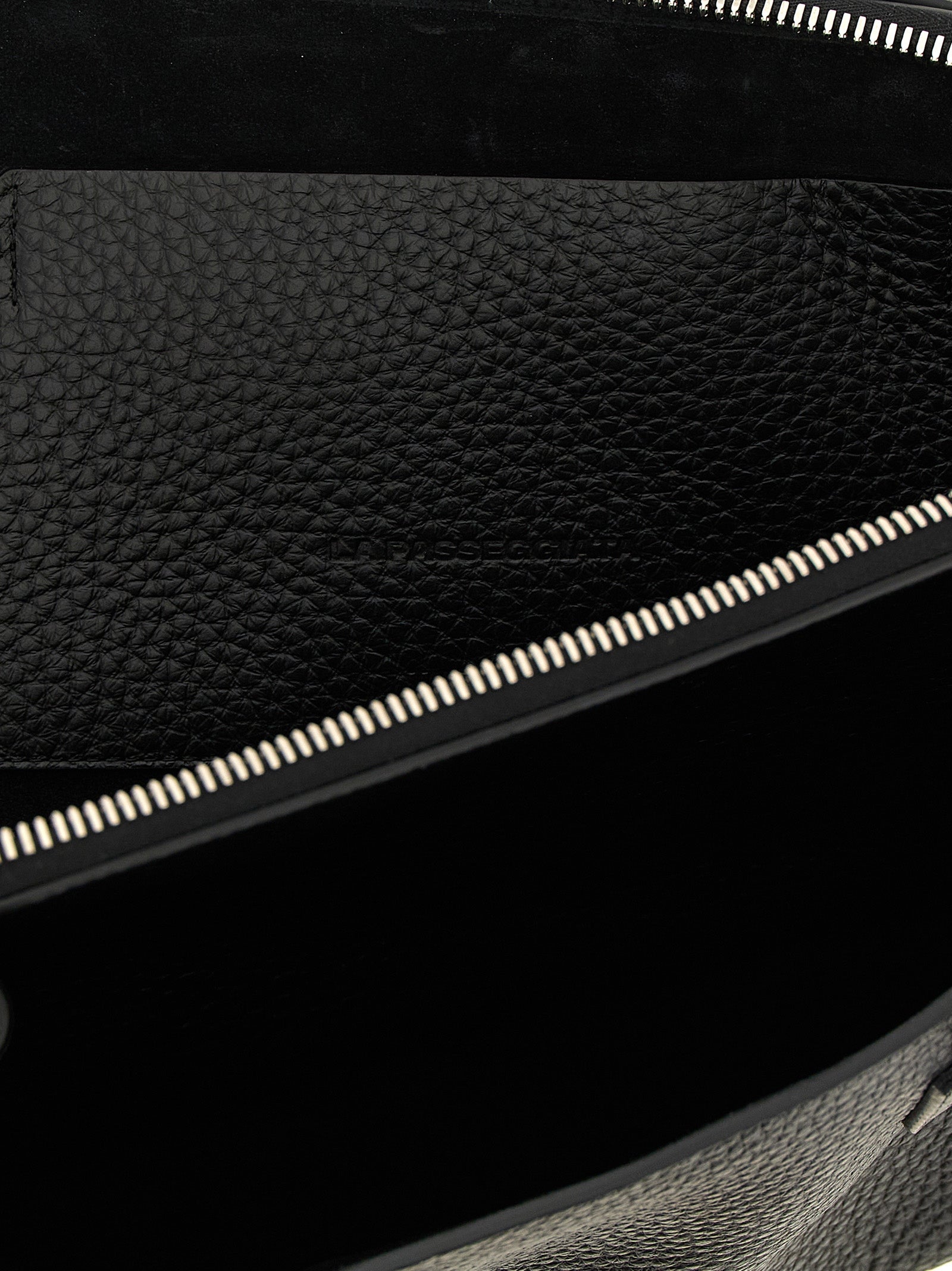 The Attico 'La Passeggiata Medium' Shoulder Bag