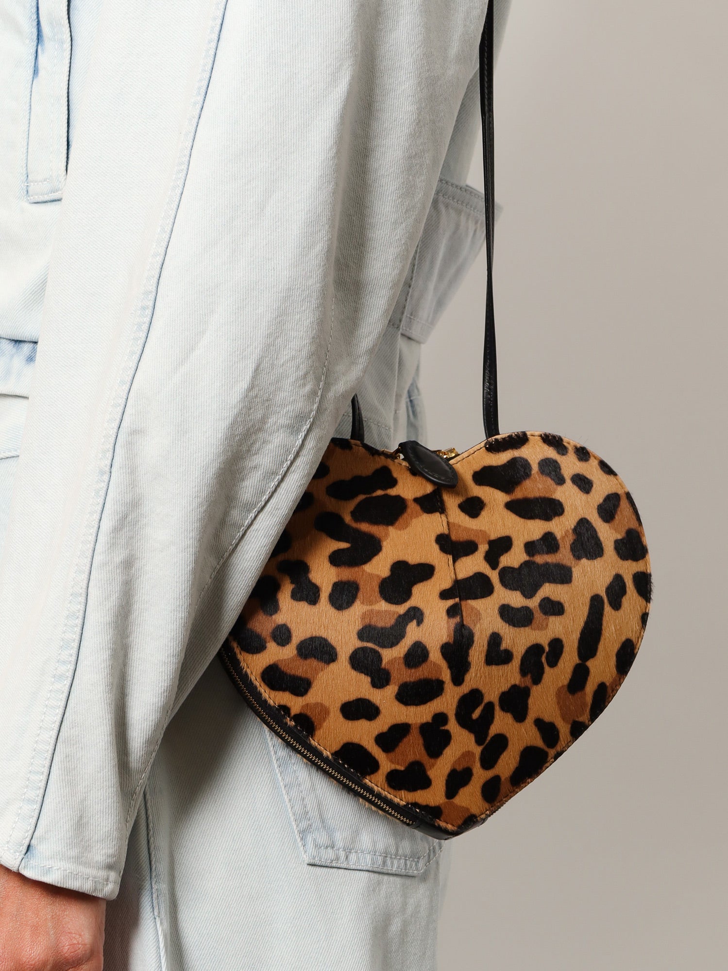 Alaïa Le Coeur Leopard Haircalf Shoulder Bag