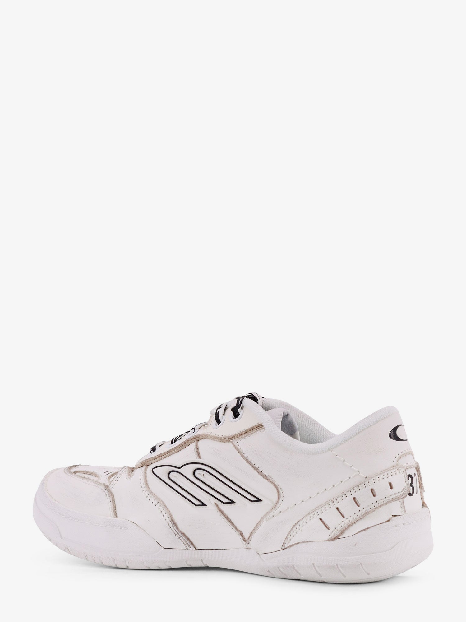 Balenciaga Hamptons Worn-out Leather Low-top Sneakers