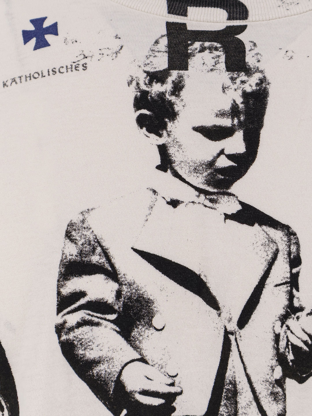 Enfants Riches Deprimes Katholisches Toothbrush T-shirt