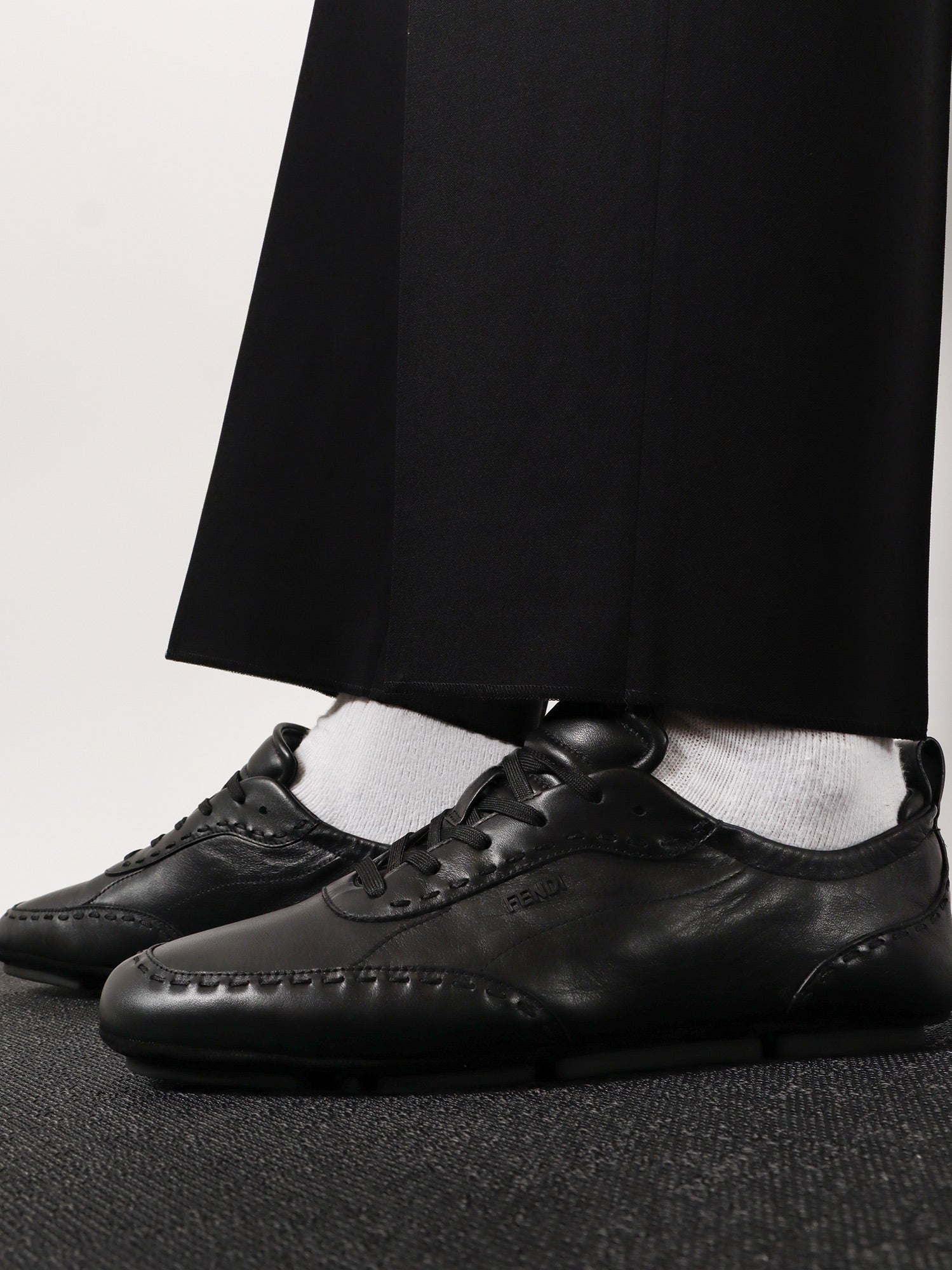 Fendi Fendi Fit Leather Sneakers