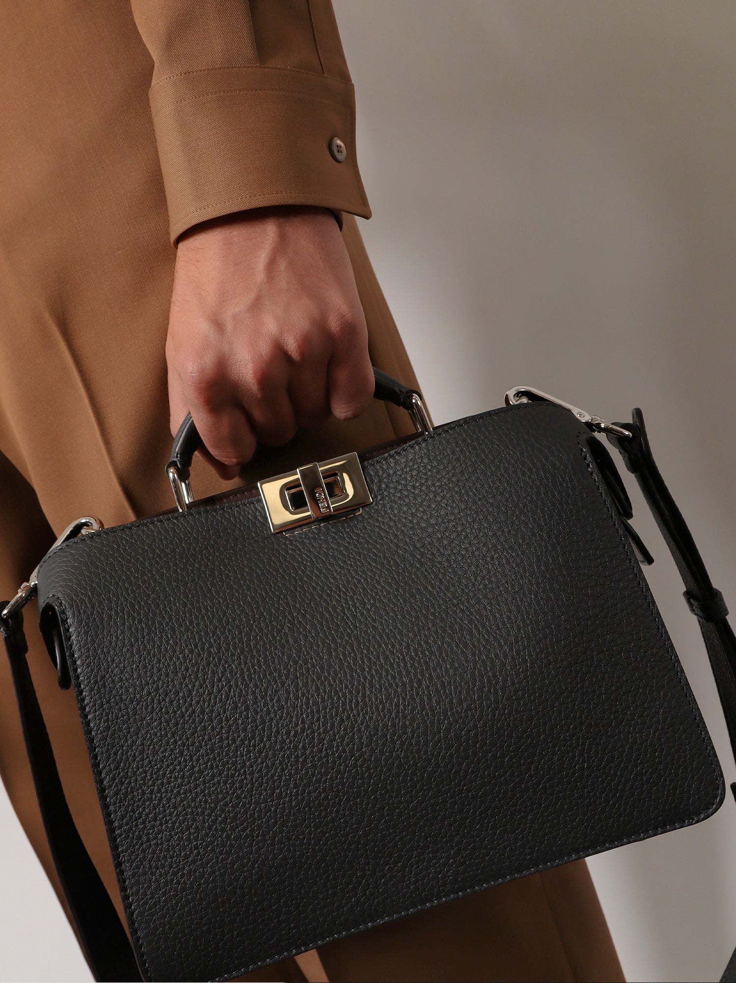 Fendi Peekaboo Iseeu Small Leather Crossbody Bag