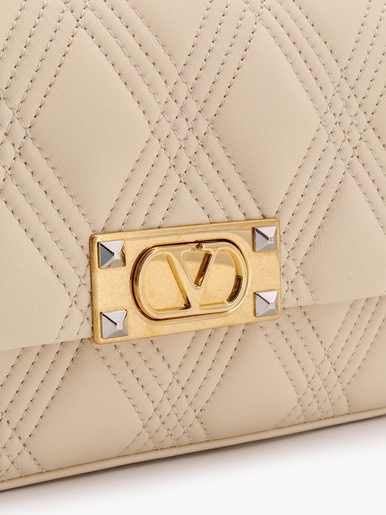 Valentino Valentino Garavani Quiltie 67 Leather Medium Shoulder Bag With Chain