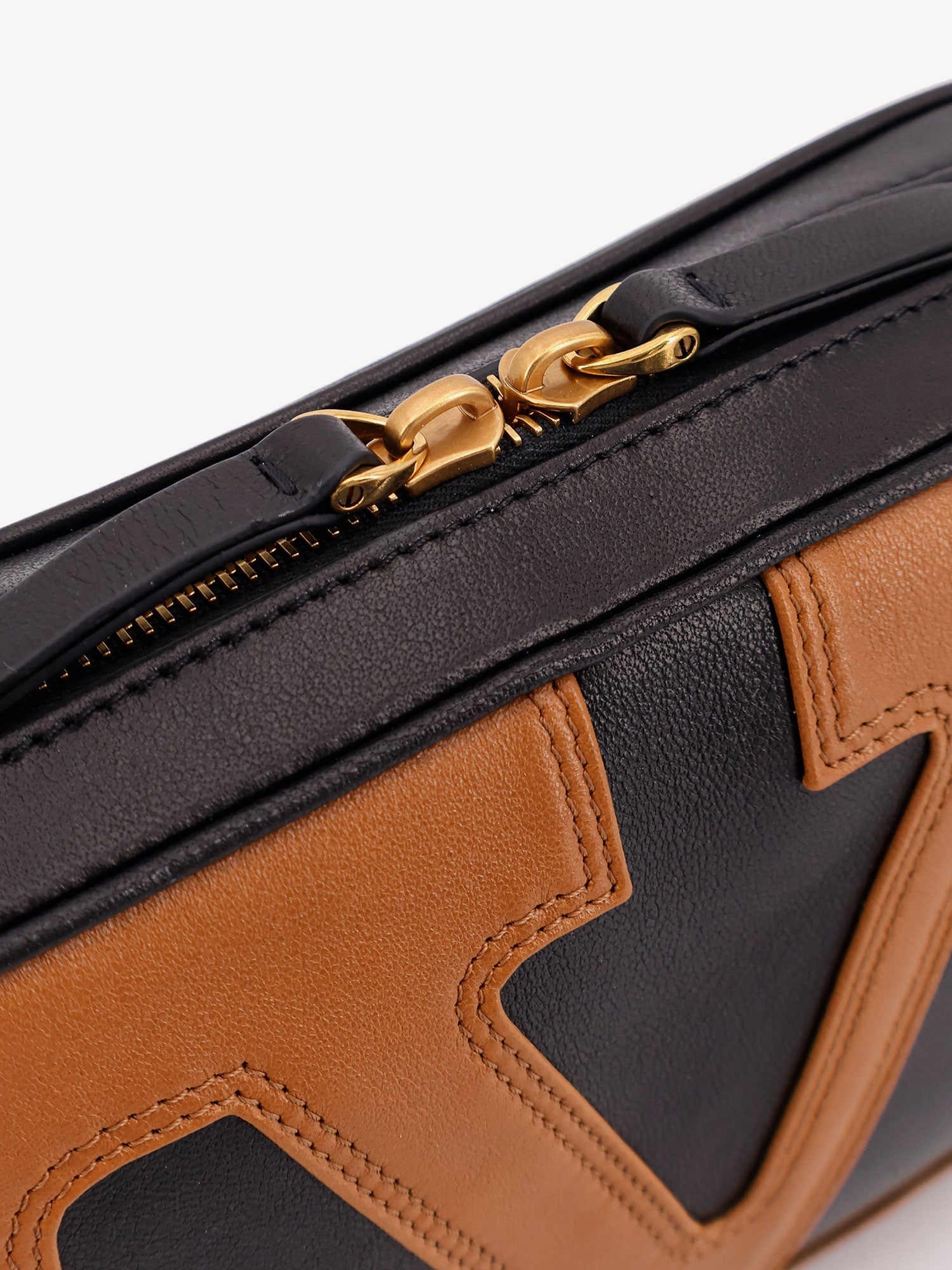 Valentino Valentino Garavani Viva Superstar Leather Shoulder Bag