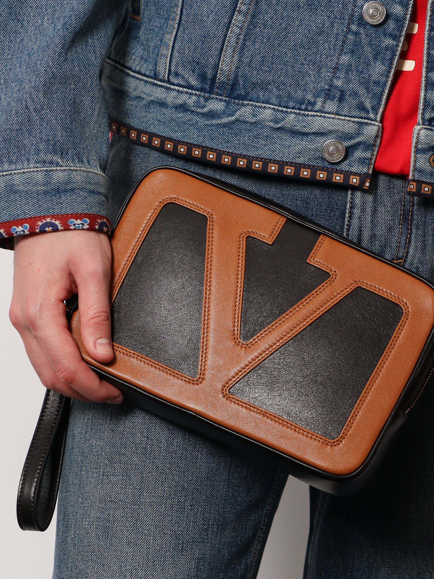 Valentino Valentino Garavani Viva Superstar Leather Clutch