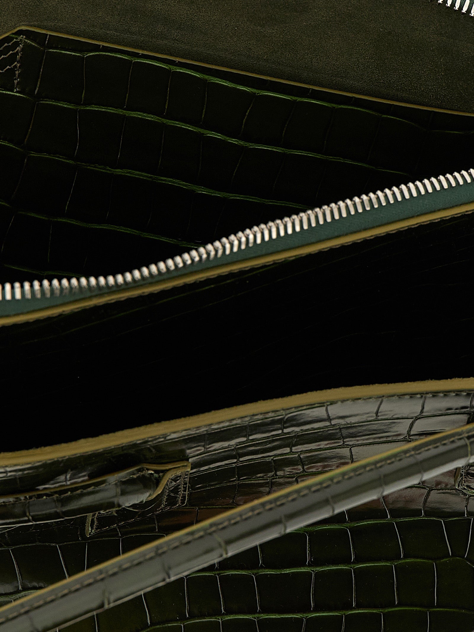 The Attico 'La Passeggiata Medium' Shoulder Bag