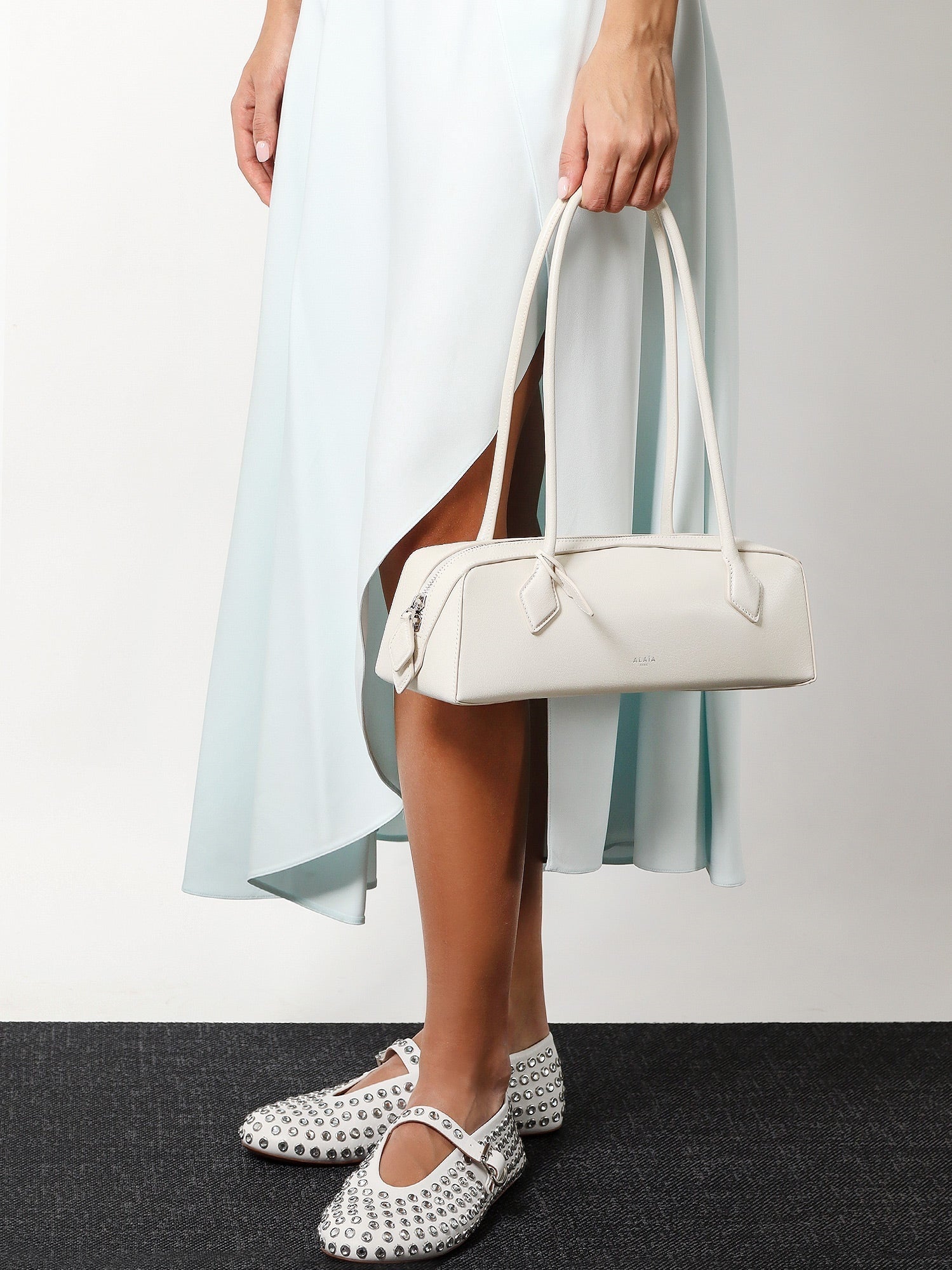 Alaïa Le Teckel Leather Crossbody Bag