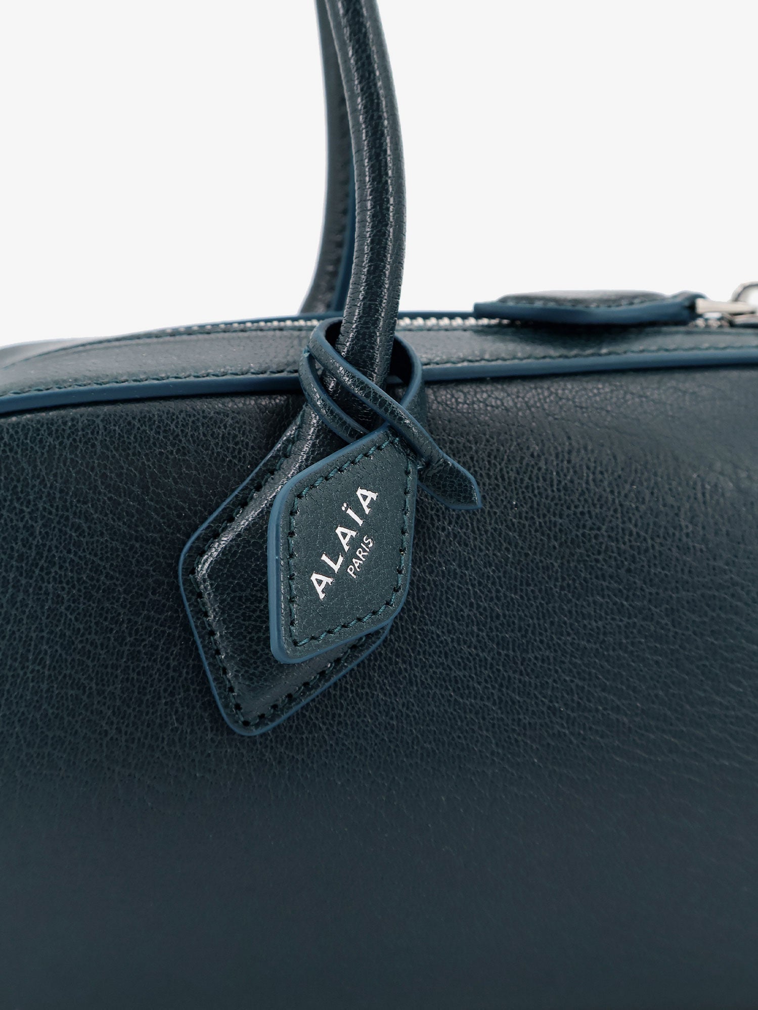 Alaïa Le Teckel Leather Shoulder Bag