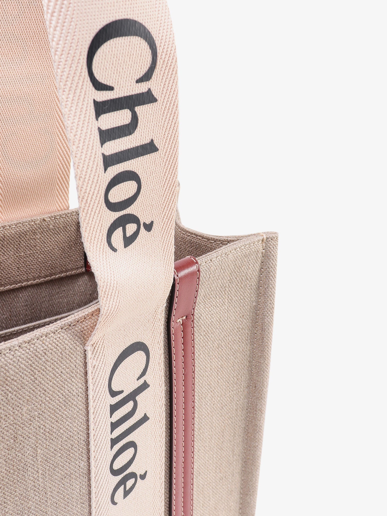 Chloé Woody Linen Shoulder Bag