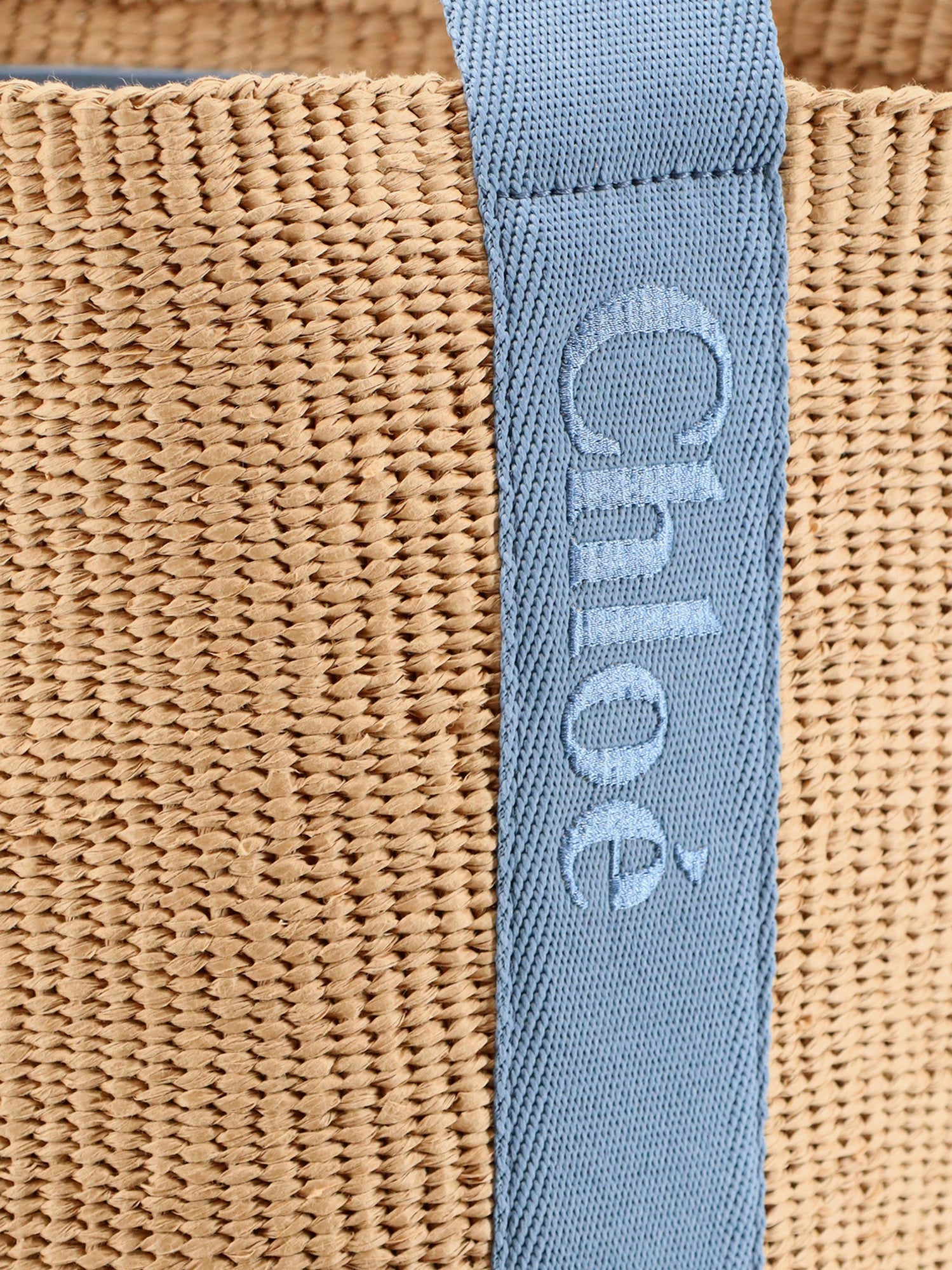 Chloé Woody Raffia Shoulder Bag