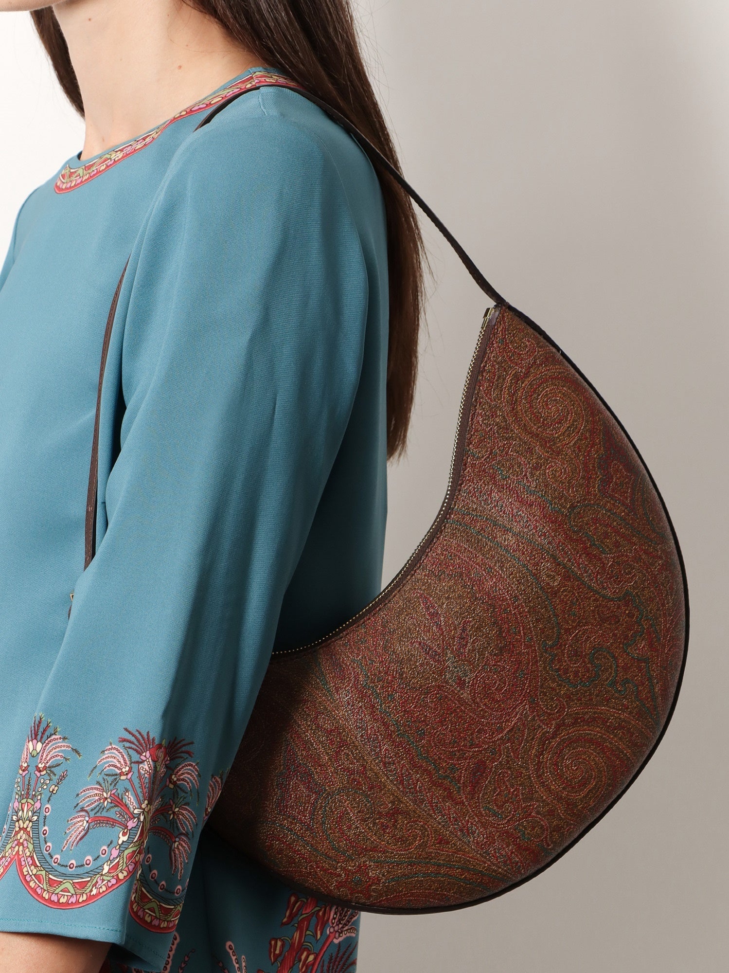 Etro Etro Essential M Arnica Hobo Bag