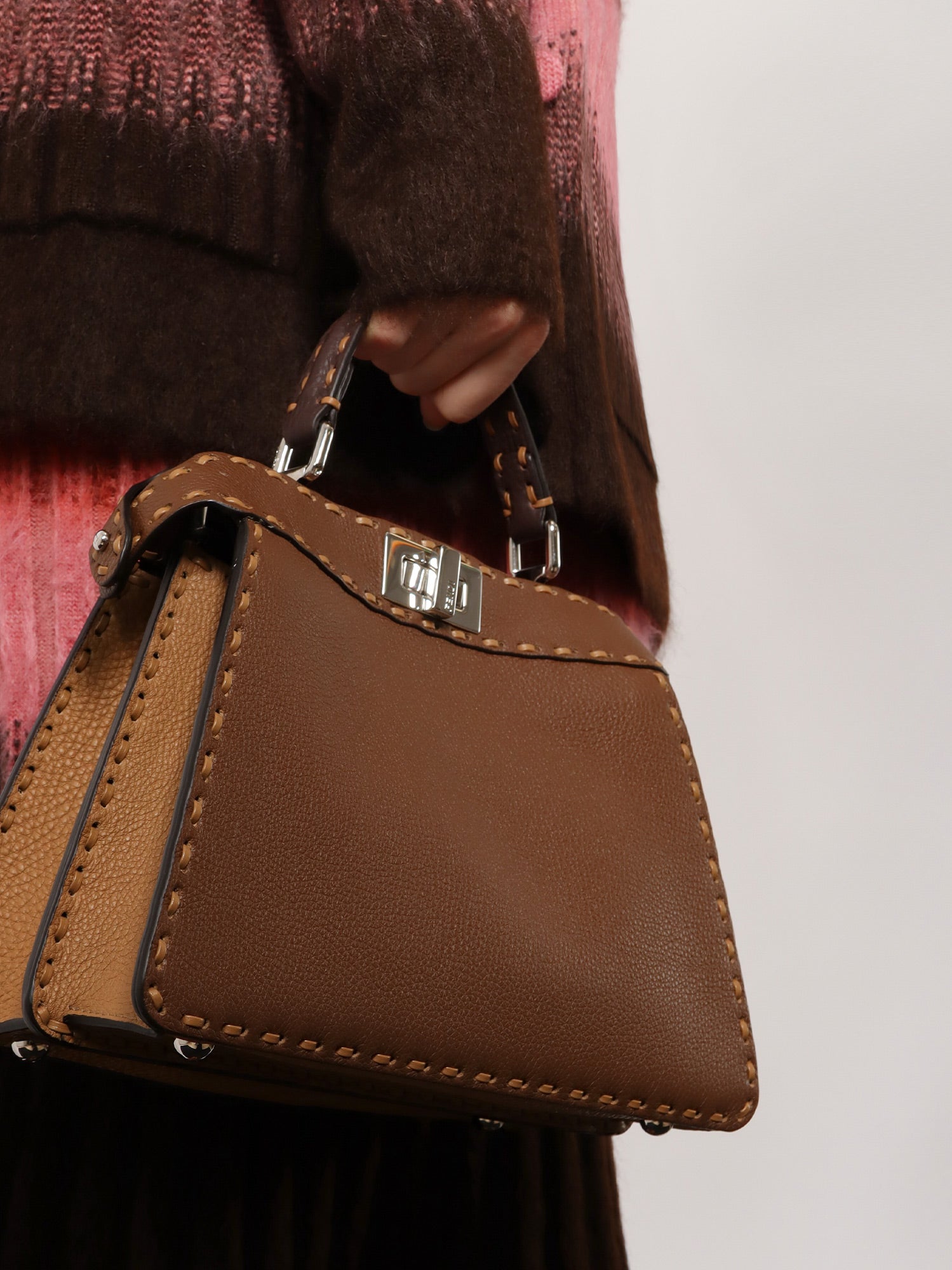 Fendi Peekaboo Iseeu Small Leather Shoulder Bag With Selleria Macro Stitching